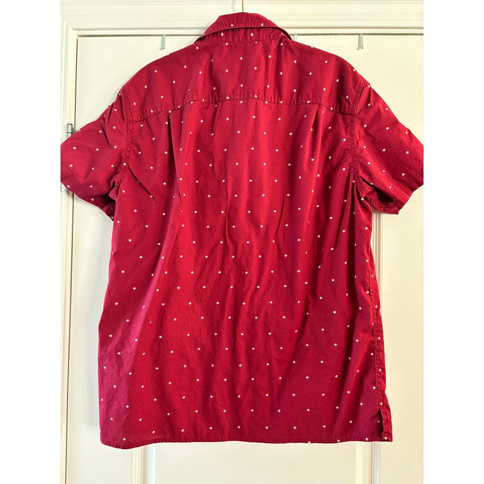 American Eagle Outfitters American Eagle Printed Button-Up Burgundy Shirt Size M Size US M / EU 48-50 / 2 - 2 Thumbnail
