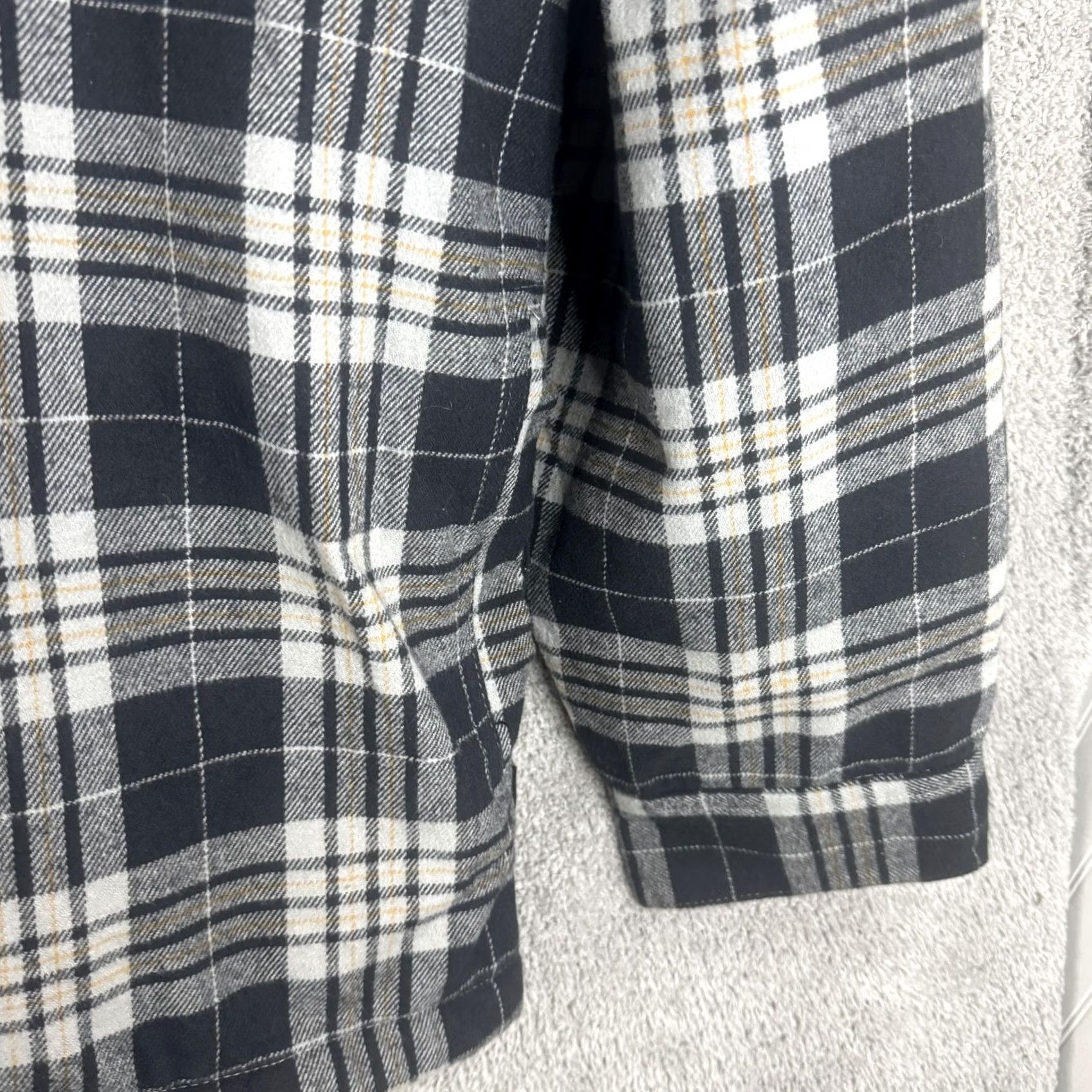 Vintage Brazos Jacket Mens XL Gray Plaid Flannel Hooded Quilted Snap Front Workwear Size US XL / EU 56 / 4 - 3 Thumbnail