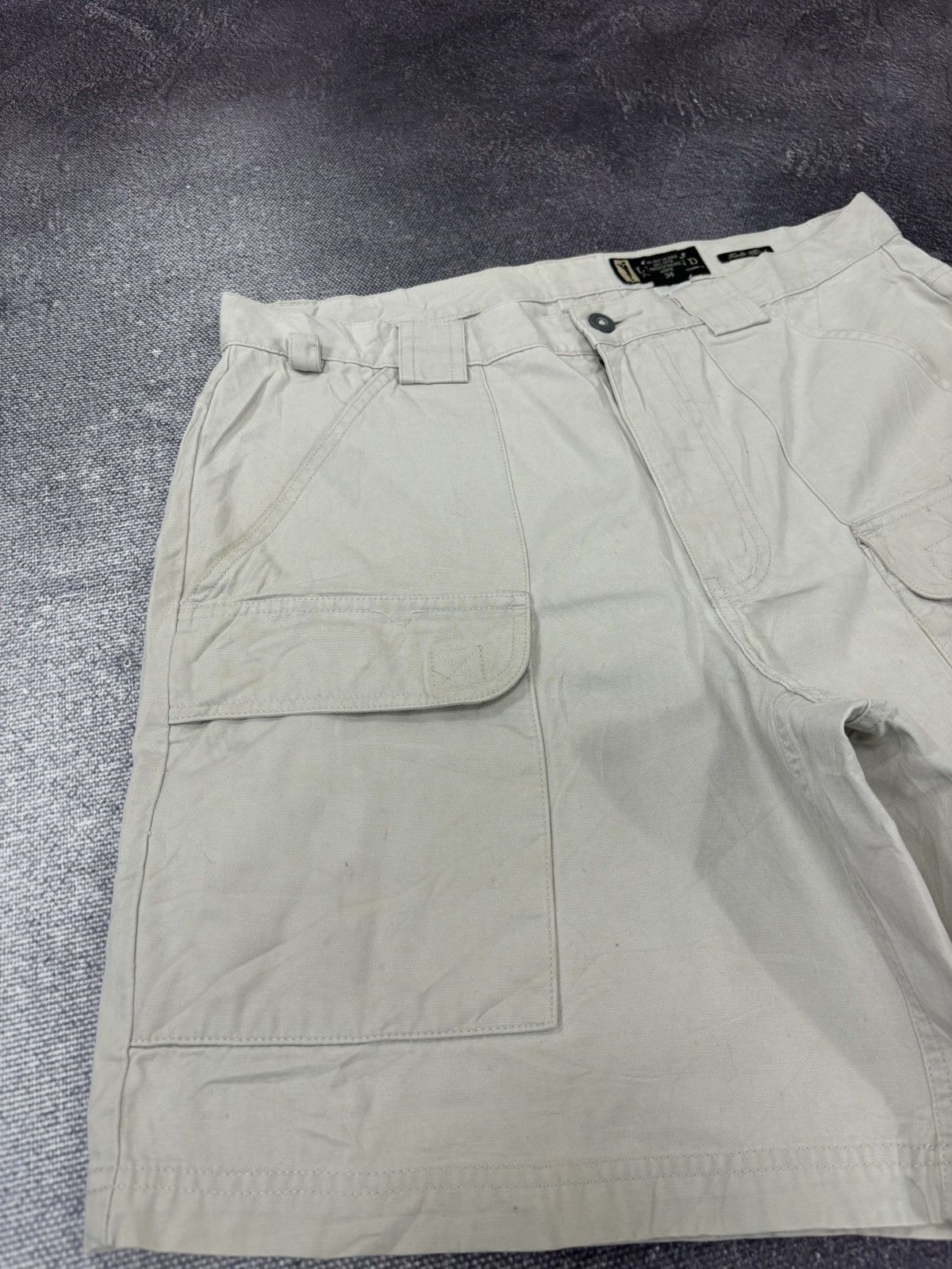 Eddie Bauer Vintage Eddie Bauer Legend Beige Utility Field Cargo Shorts Size US 34 / EU 50 - 4 Thumbnail