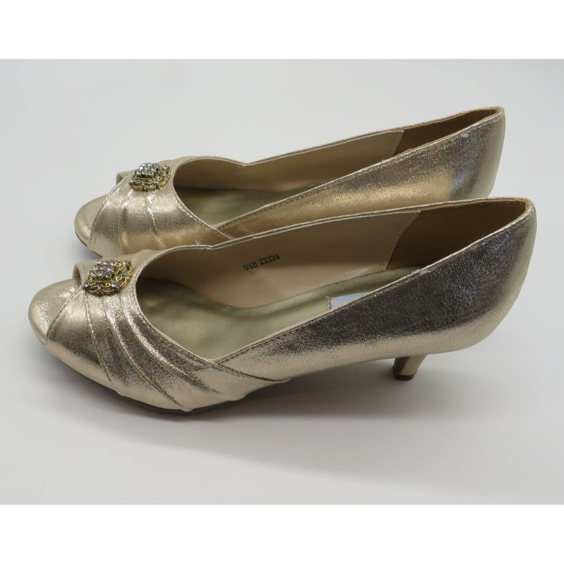 Other Dyeables Champagne Peep-Toe 2.5 Inch Heel Shoes Rhinestone 9 Size US 9.5 / IT 39.5 - 5 Thumbnail