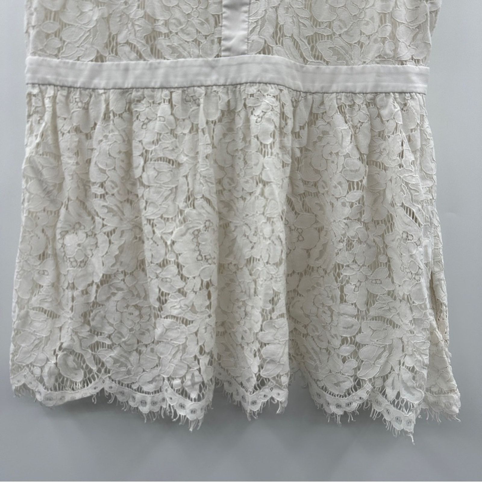 Rachel Zoe RTR Rachel Zoe Jamie White Floral Lace Mock Neck Top Sz 12 Size XL / US 12-14 / IT 48-50 - 3 Thumbnail