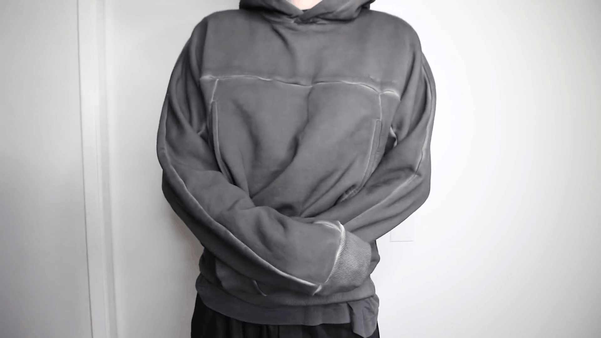 jacov Oversized Garment Dyed Pouch Hoodie Size US L / EU 52-54 / 3 - 5 Thumbnail