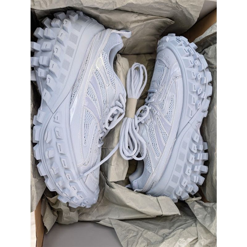 Balenciaga o1rshd1 Bouncer / Defender Low Top Sneaker in Faded Blue Size US 12 / EU 45 - 20 Thumbnail