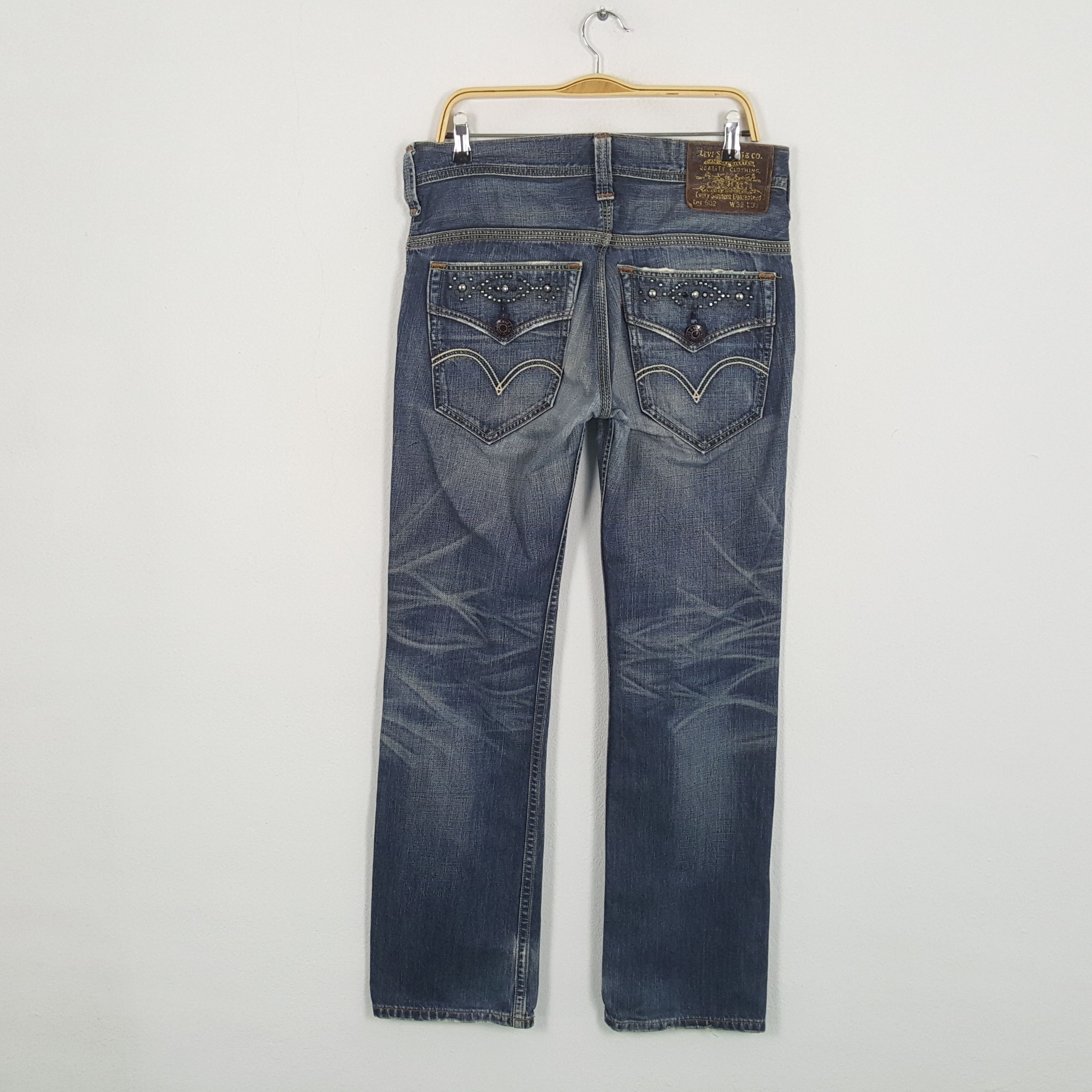 Vintage LEVI'S American Kurt Cobain Distressed Style Jeans