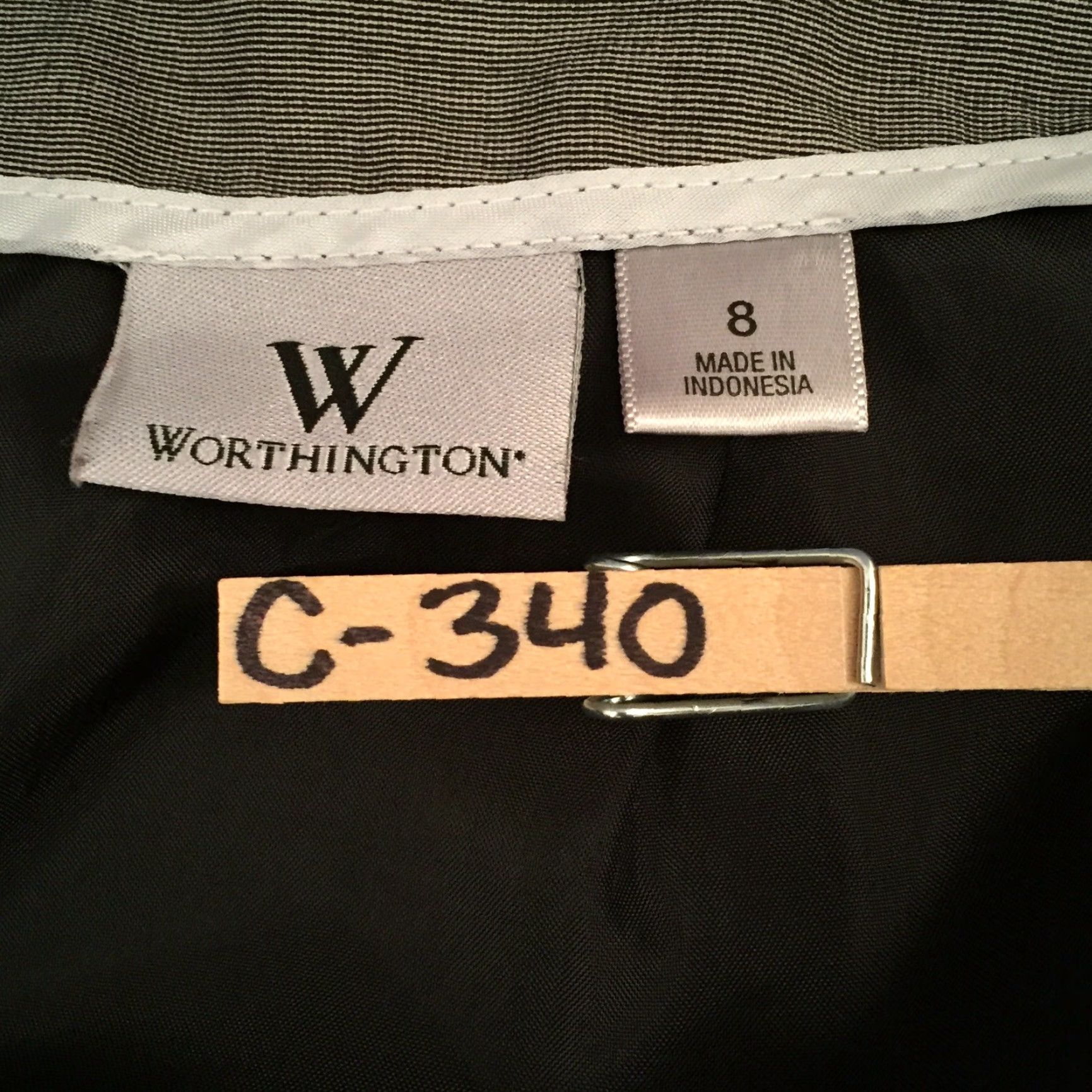 Worthington Worthington Skirt Size 8 Gray Pencil Polyester Blend Lined Women Knee Length Regular Skirt Size 30" / US 8 / IT 44 - 6 Thumbnail