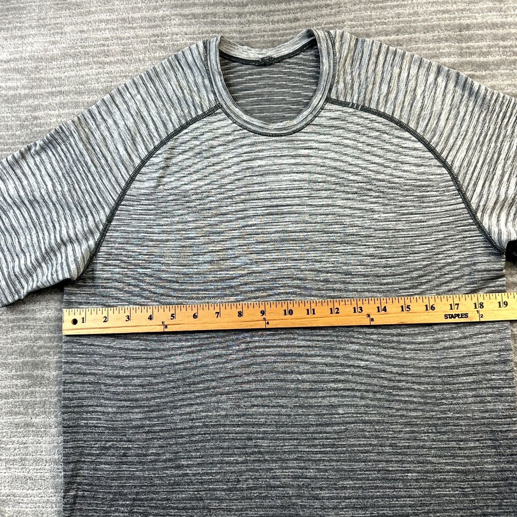 Lululemon Lululemon Shirt Mens M Gray Metal Vent Tech 2.0 Gym Running Training Short Sleeve Crew Neck Moisture Wicking Lightweight Athletic Regular Slim Fit Size US M / EU 48-50 / 2 - 7 Thumbnail