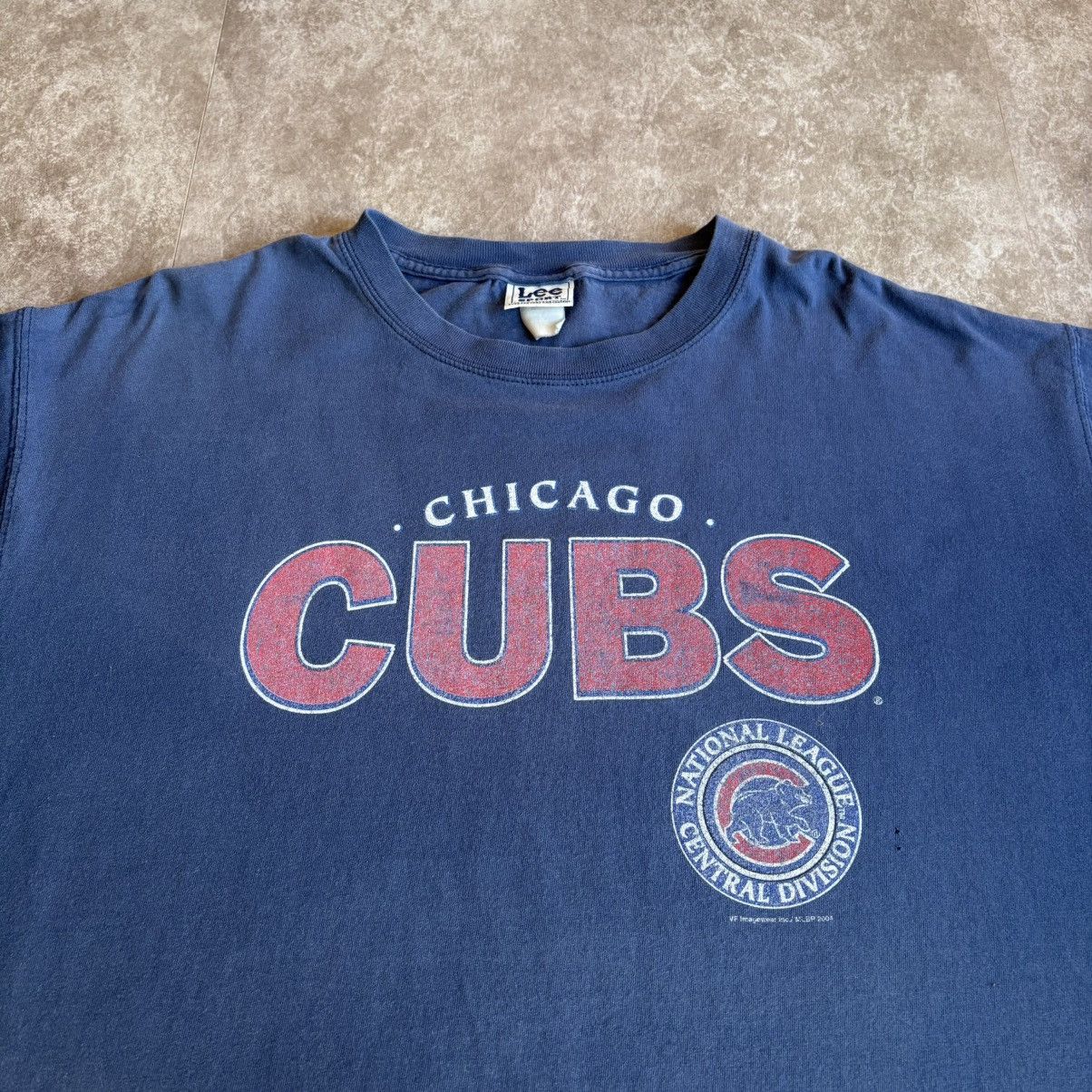 Vintage Vintage 2000s MLB Chicago Cubs T Shirt Size US XL / EU 56 / 4 - 1 Thumbnail