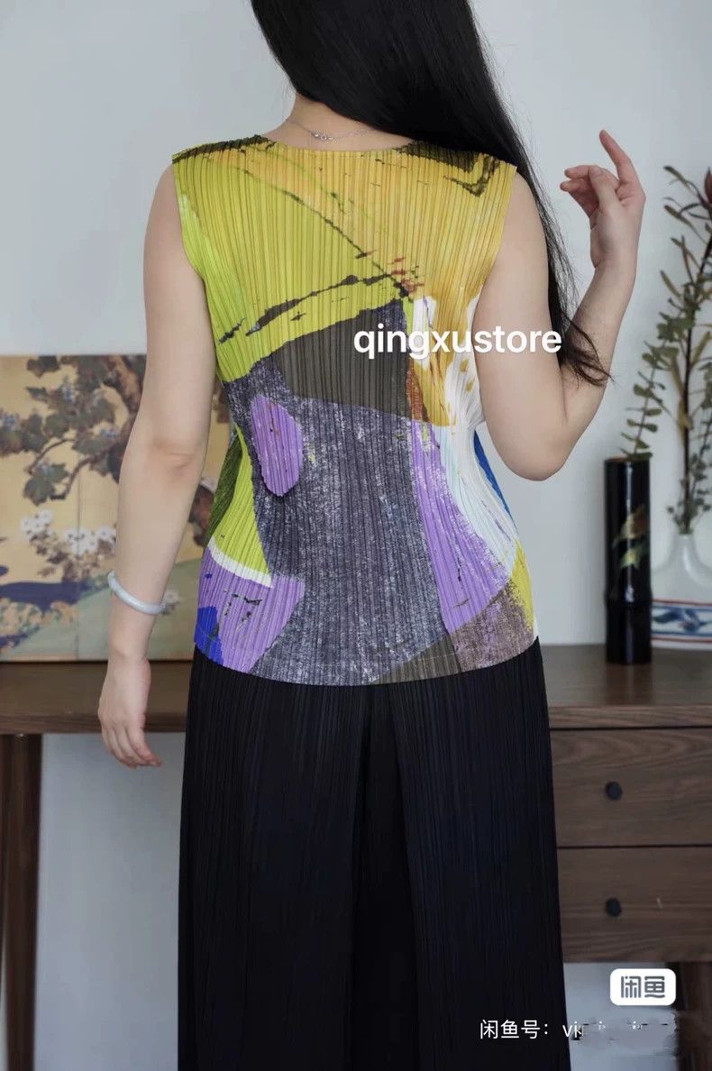 Issey Miyake Issey Miyake size:3 Blue and green two-piece pleated vest Size XS / US 0-2 / IT 36-38 - 3 Thumbnail