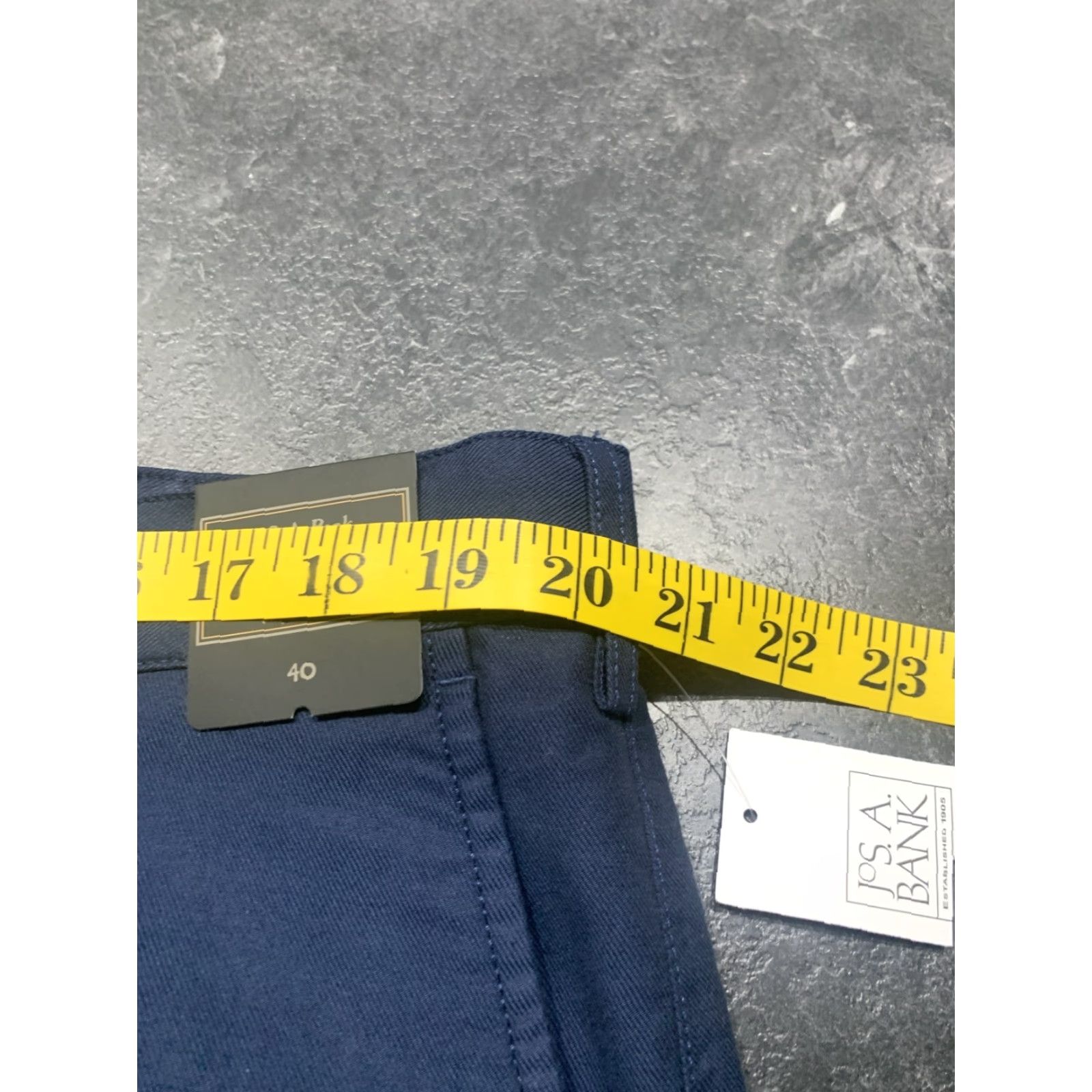 Jos. A. Bank JOS. A. BANK Reserve Chino Shorts Size 40 Flat Front Blue Mens Size US 40 / EU 56 - 7 Thumbnail