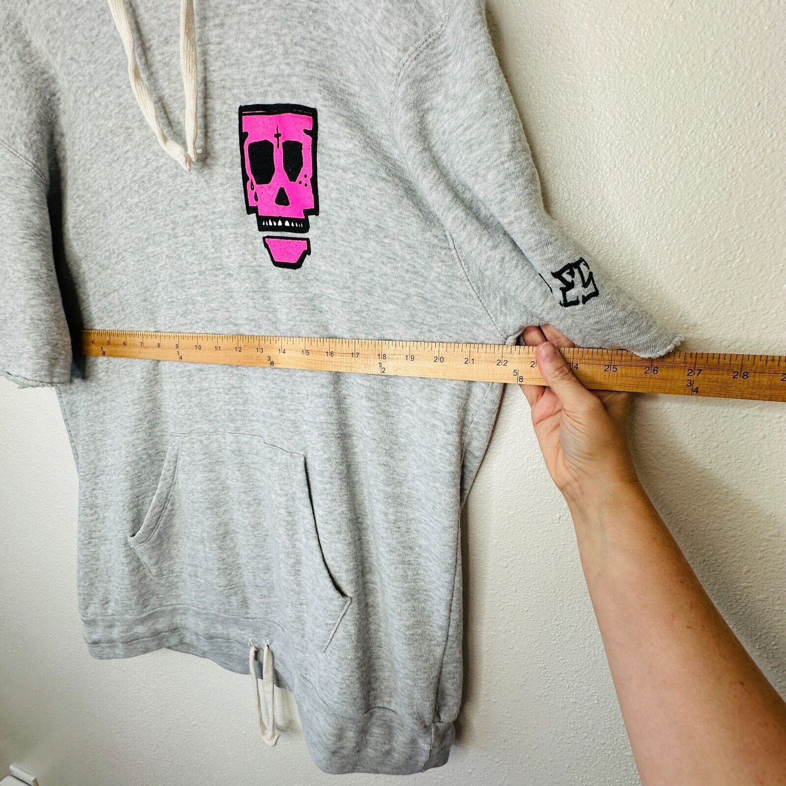 Other Purple Haus Short Sleeve Pouch Hoodie Pullover Sweater 2XL Size US XS / EU 42 / 0 - 14 Thumbnail
