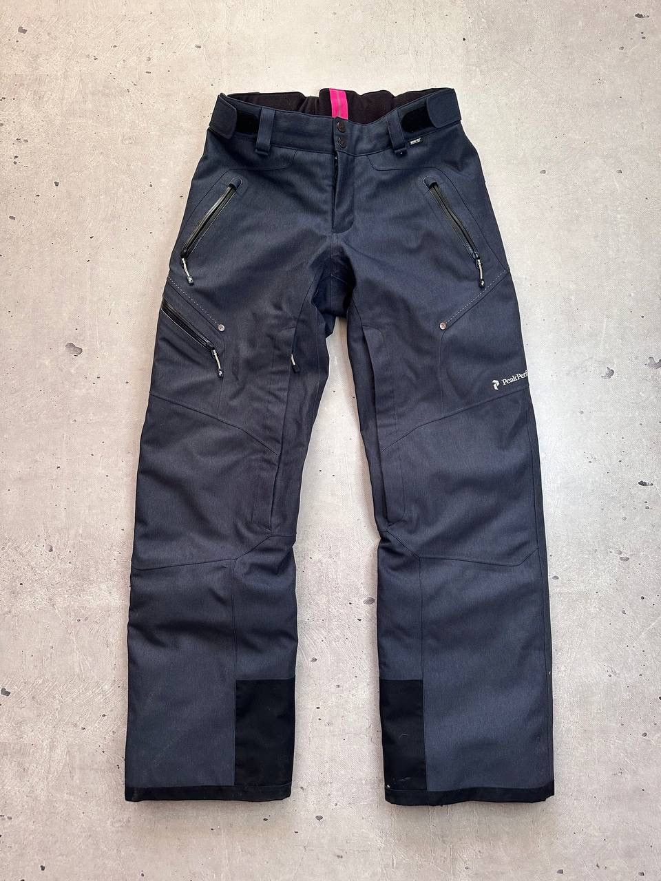 Peak Performance Peak Performance Gore-Tex Women Ski Pants Black Size S Size 32" / US 10 / IT 46 - 1 Thumbnail