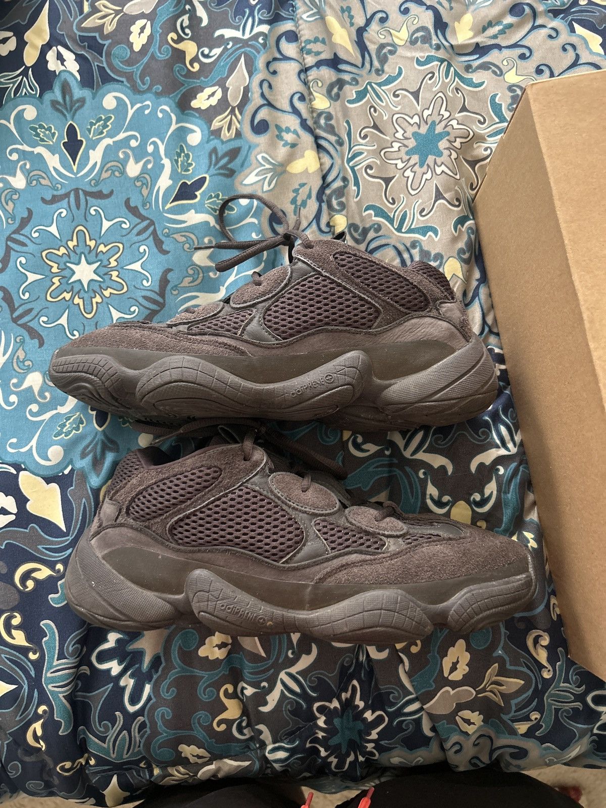 Adidas Yeezy 500 utility black Size US 10 / EU 43 - 3 Thumbnail