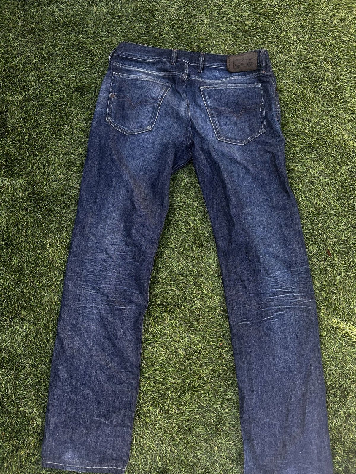 Diesel Diesel Vintage Denim Jeans – Classic Y2K Style Size US 34 / EU 50 - 1 Thumbnail