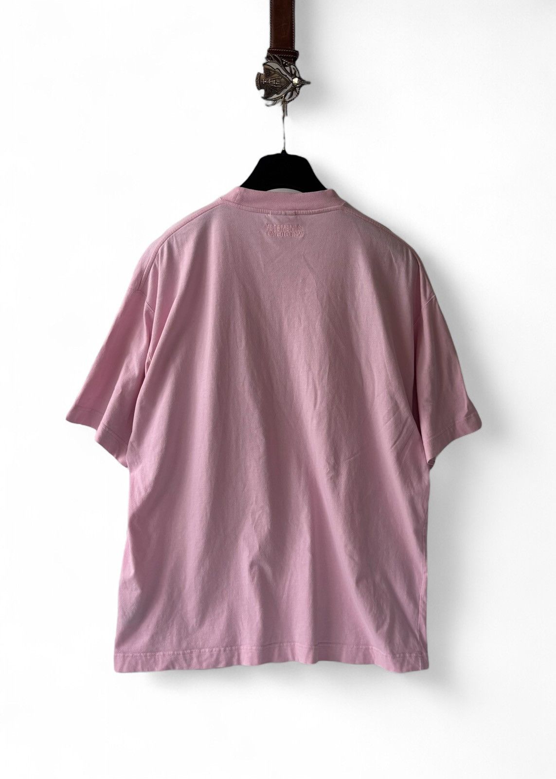 Vetements Vetements Small Limited Oversized T-Shirt Size US S / EU 44-46 / 1 - 2 Thumbnail