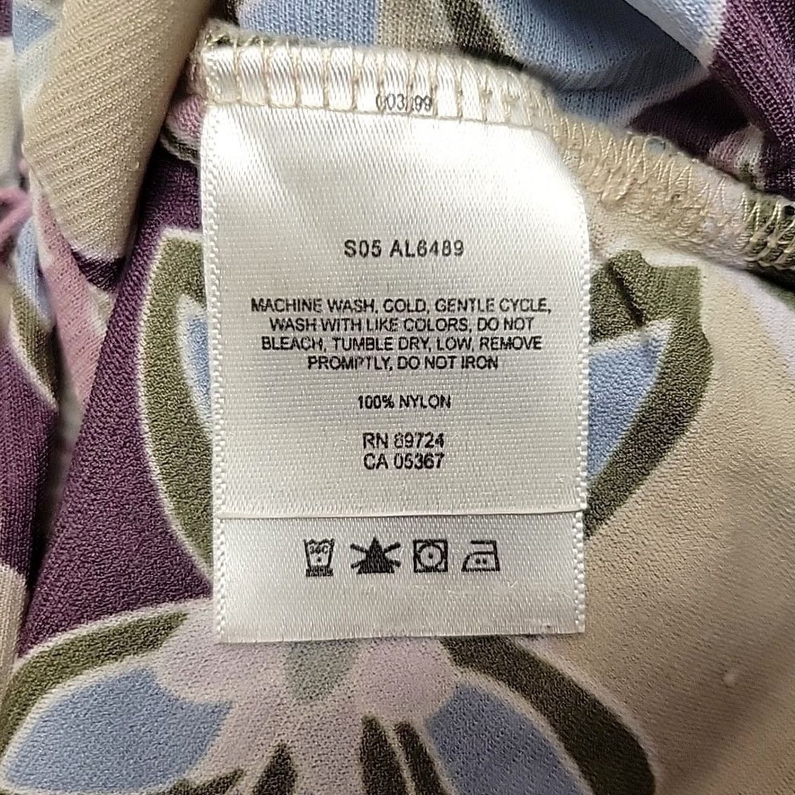 Vintage VINTAGE Columbia Vertex Shirt Womens M Floral Stripe Nylon Stretch Hiking Top Y2K 2000s Purple Short Sleeve T-Shirt Mens Womens Boys Girls Size M / US 6-8 / IT 42-44 - 4 Thumbnail