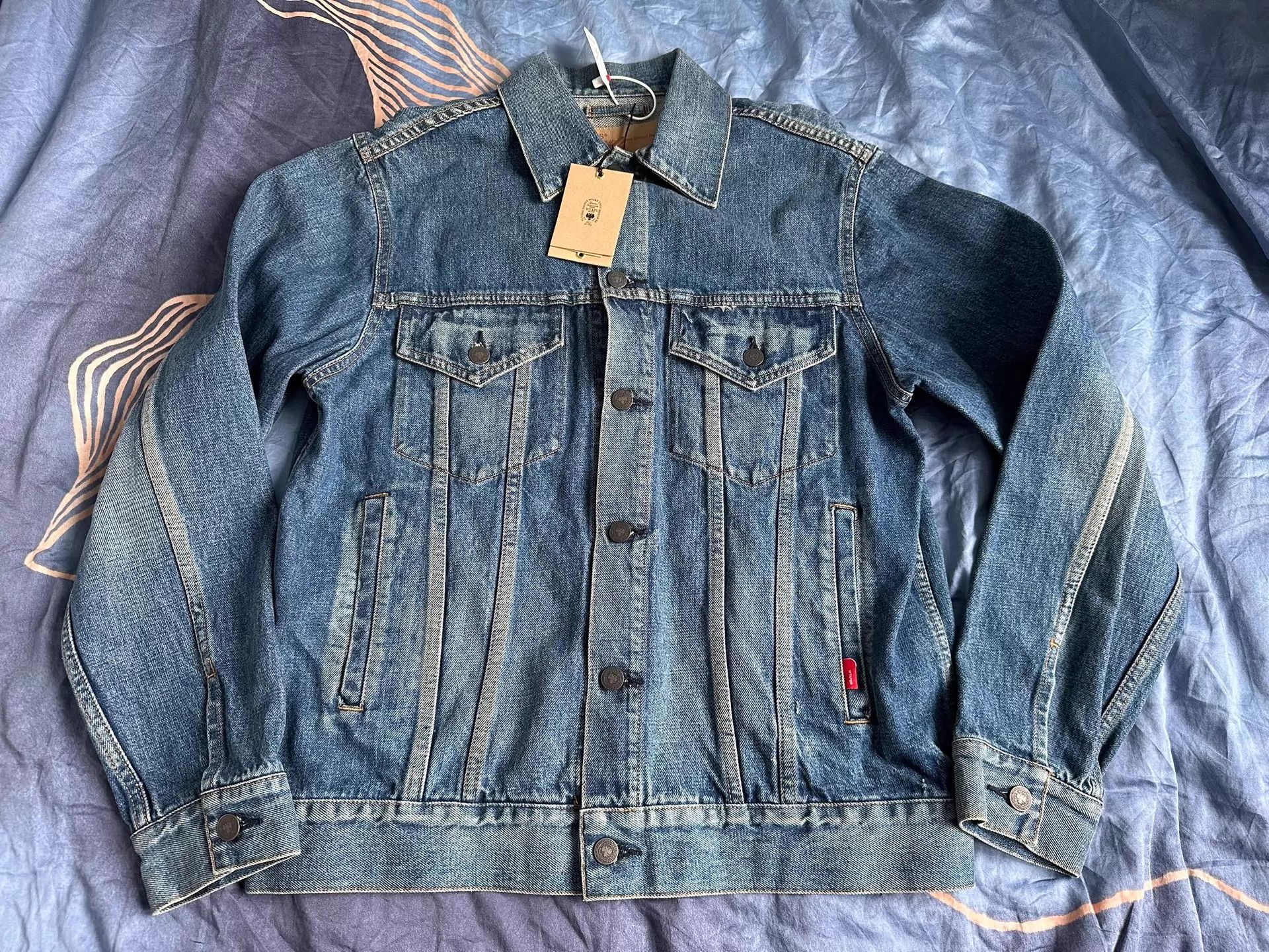 Wtaps WTAPS 17SS Washed Denim BLUES JK Jacket L Size US L / EU 52-54 / 3 - 1 Thumbnail