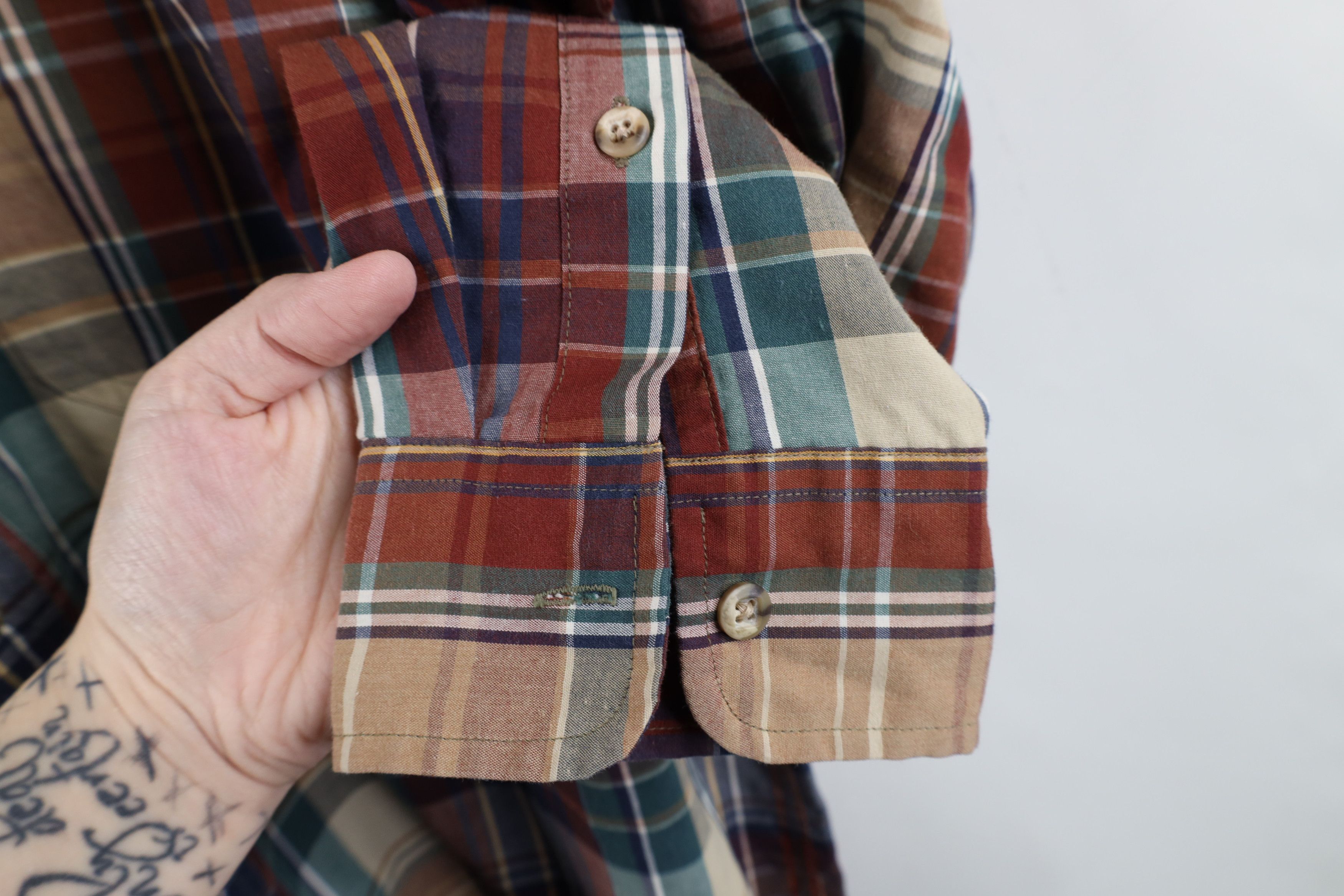 Vintage Vintage 90s Streetwear Tone Plaid Collared Button Down Shirt Size US XL / EU 56 / 4 - 5 Thumbnail