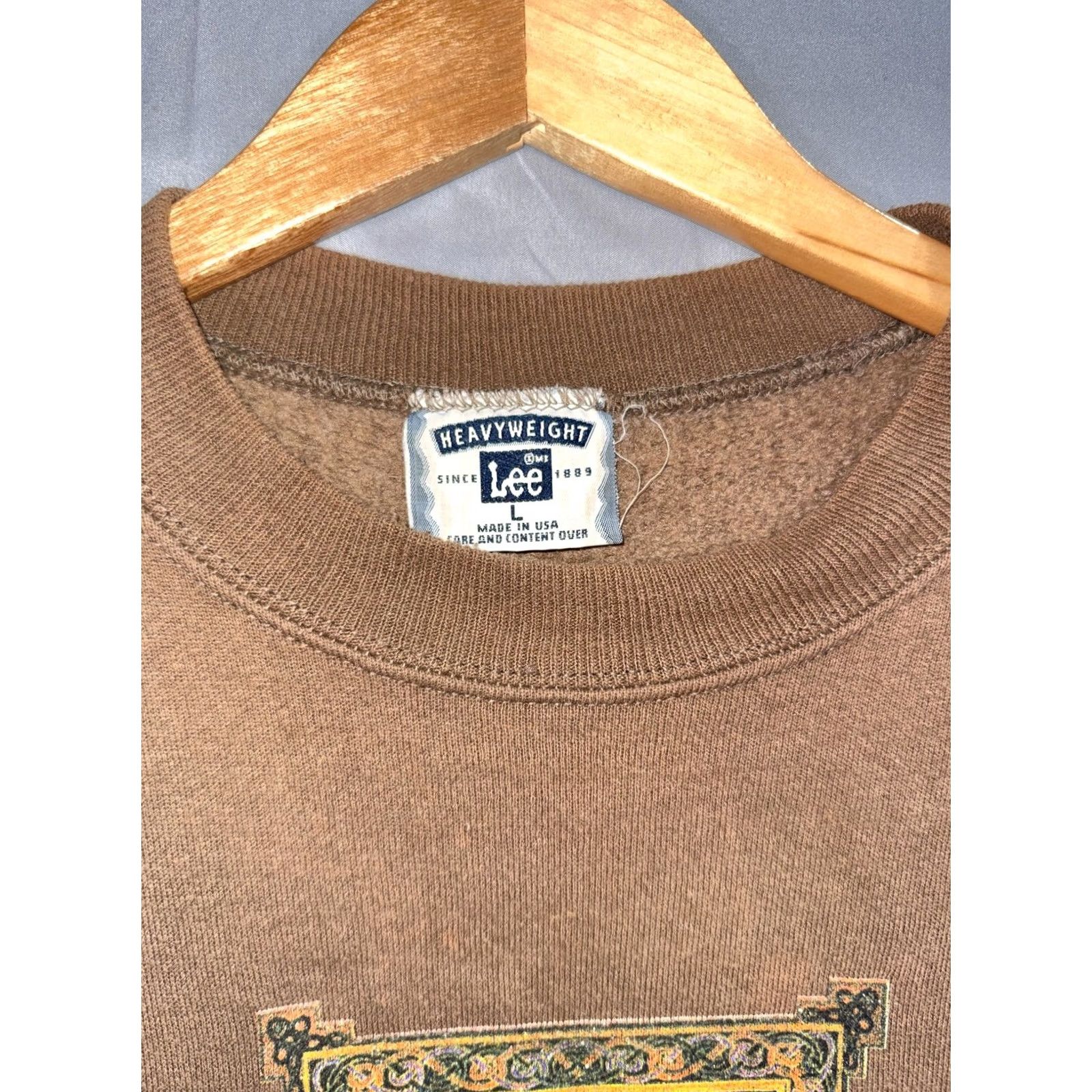 Lee VINTAGE Lee Sweatshirt Mens Large Brown Night Of Knights 1997 Graphic USA Size US L / EU 52-54 / 3 - 4 Thumbnail