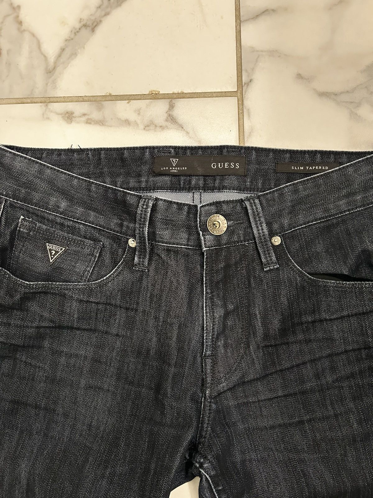 Guess × Levi's × Vintage Guess Slim Tapered Coated Denim Size US 29 - 5 Thumbnail
