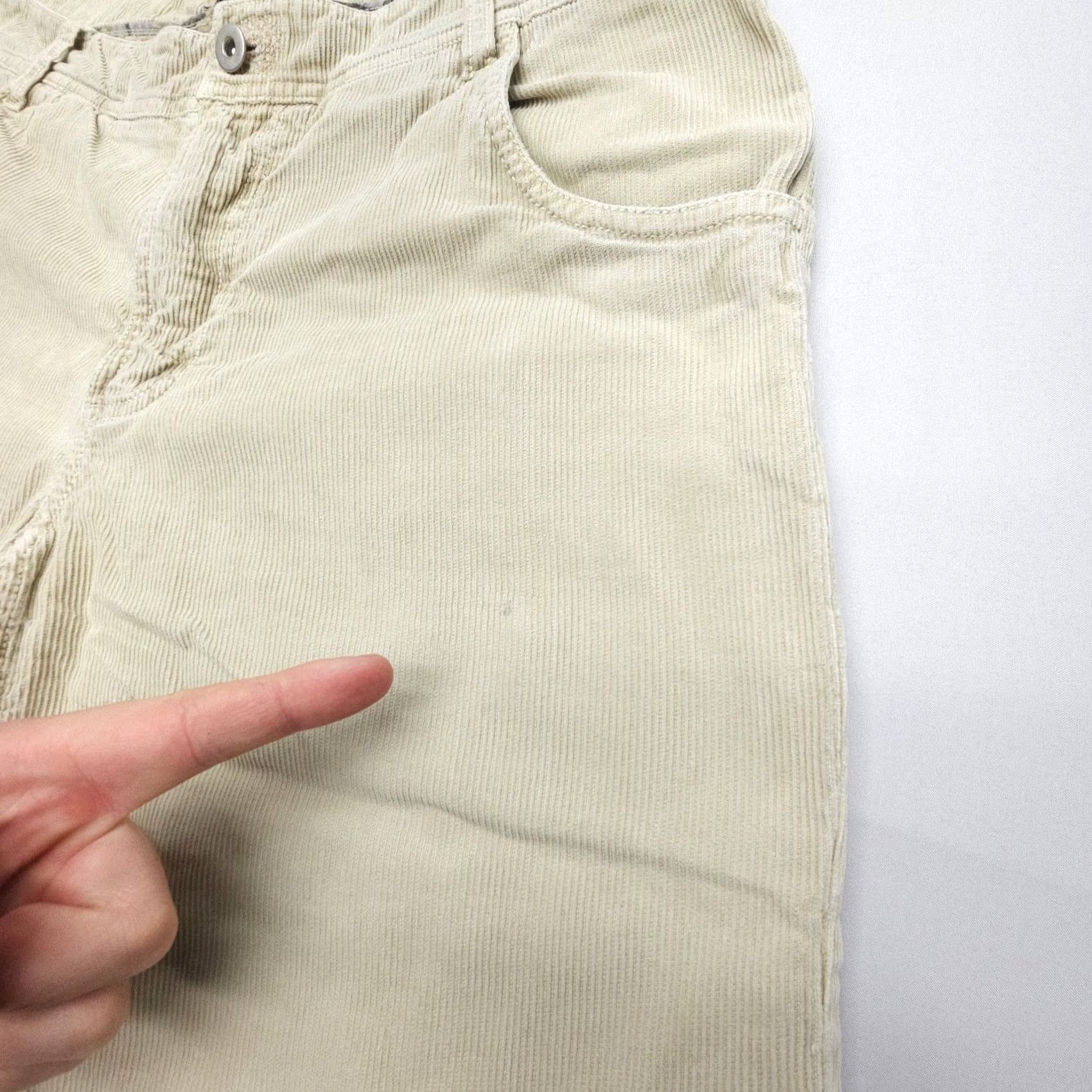 Gramicci Gramicci Corduroy Pants Mens 32 x 31 Baggy Straight Street Gorpcore Outdoor Casual Workwear Beige Corduroy 5-Pocket Design Relaxed Fit Mens Size US 32 / EU 48 - 4 Thumbnail