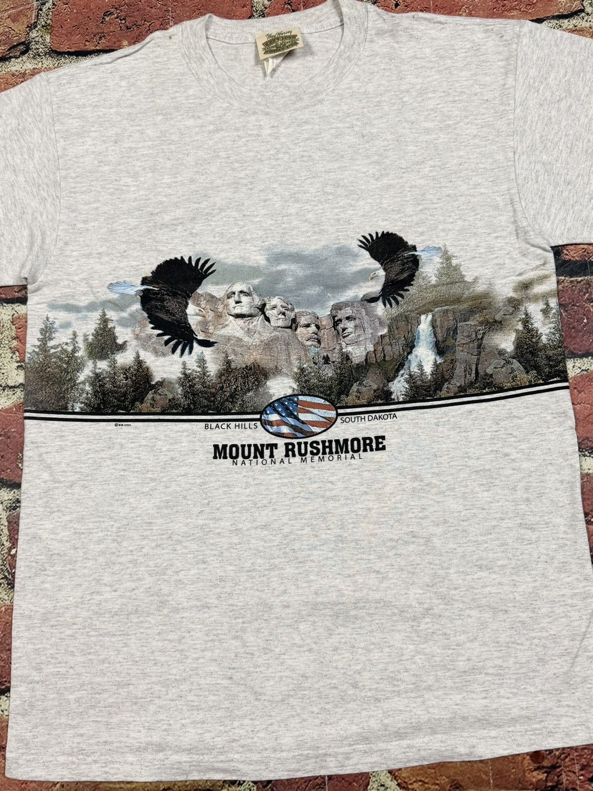 Vintage 90s Mount Rushmore Black Hills South Dakota Wrap Around Tee Size US M / EU 48-50 / 2 - 3 Thumbnail