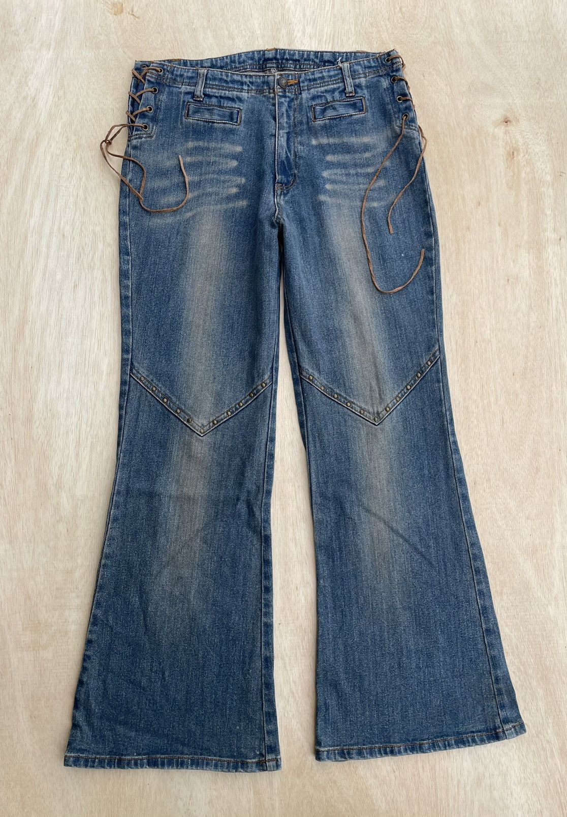 image of 20471120 x Tornado Mart Flare Jeans Japanese Unisex Boot Cut in Denim, Men's (Size 32)