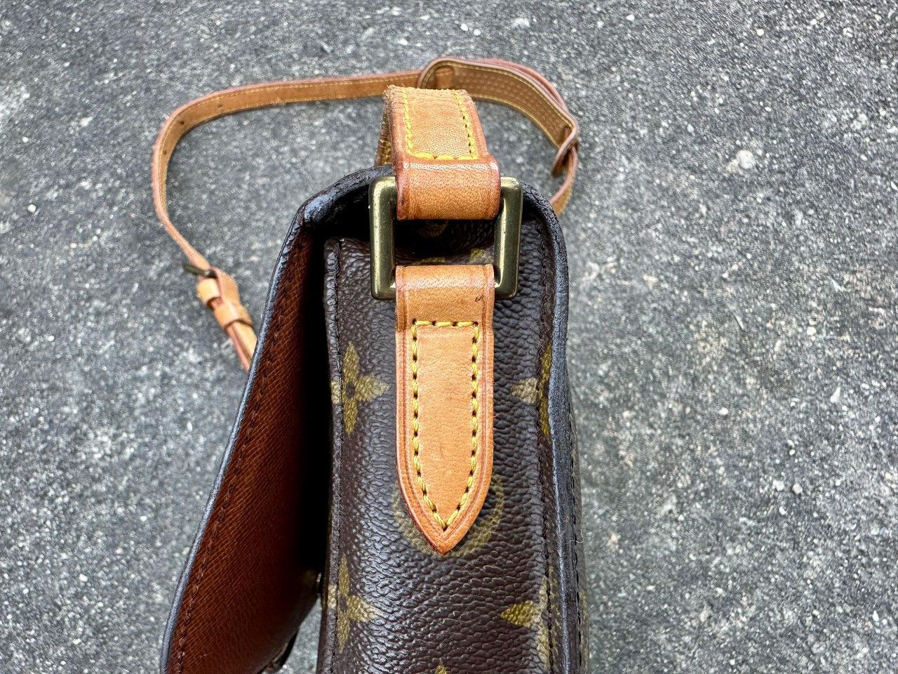 Louis Vuitton Authentic Louis Vuitton Monogram Saint Cloud PM Shoulder Bag Size ONE SIZE - 13 Thumbnail