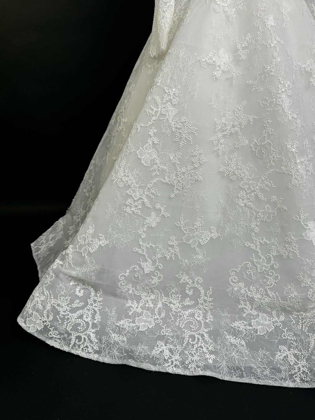 Other Preloved US 2 Anna Augusta French Corded Lace Bridal Dress Size XS / US 0-2 / IT 36-38 - 5 Thumbnail