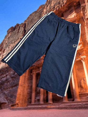 Fred Perry × Vintage Vintage 90s Fred Perry Streetwear Faded Shorts Size US 32 / EU 48 - 1 Thumbnail