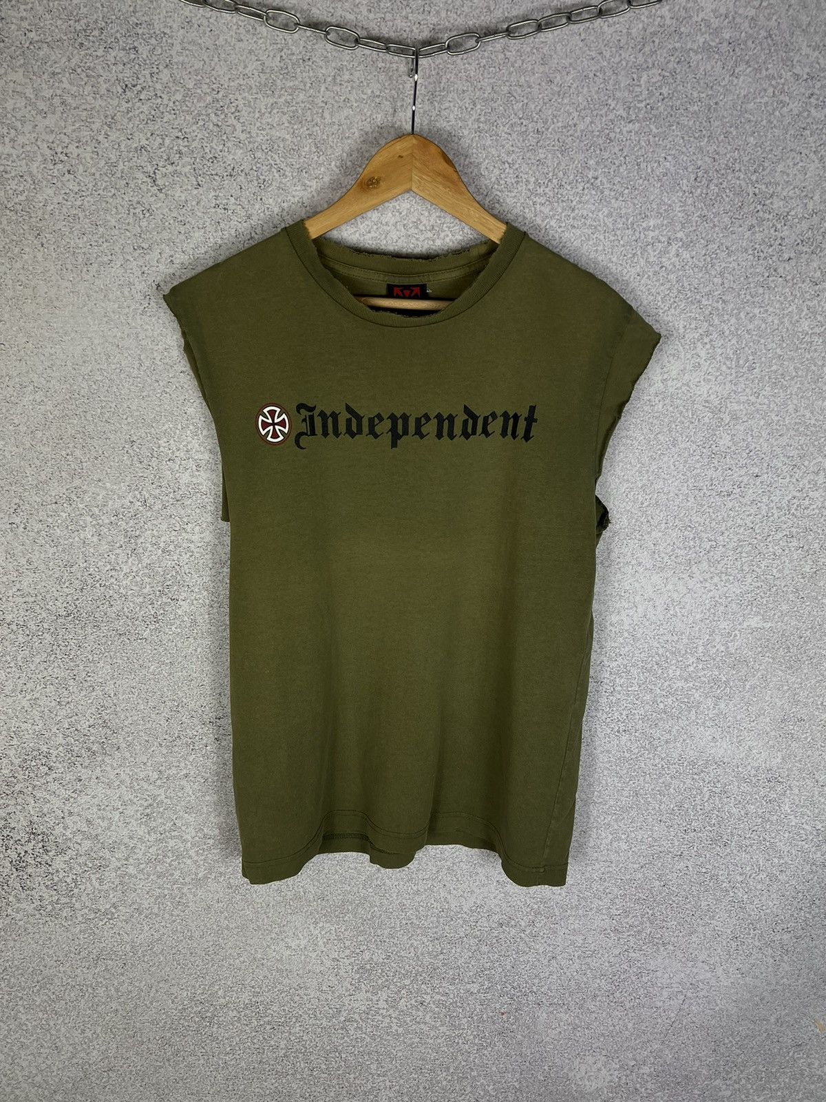 Independent Truck Co. Vintage Independent Truck Ko Big Logo Trashed Tee Sun Faded Size US M / EU 48-50 / 2 - 1 Thumbnail