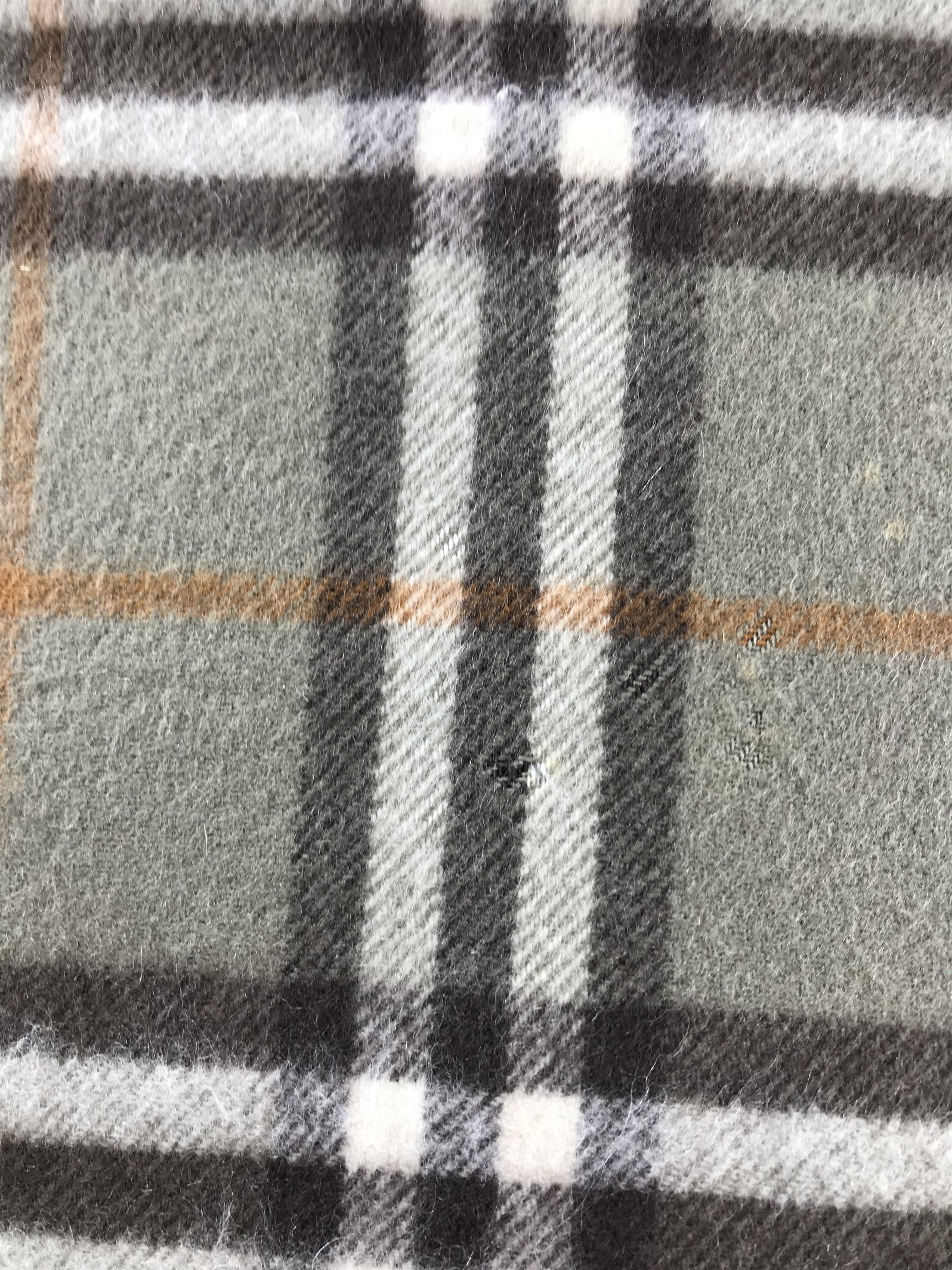 Vintage Burberry Scarf/Muffler/Neckwear MF1594