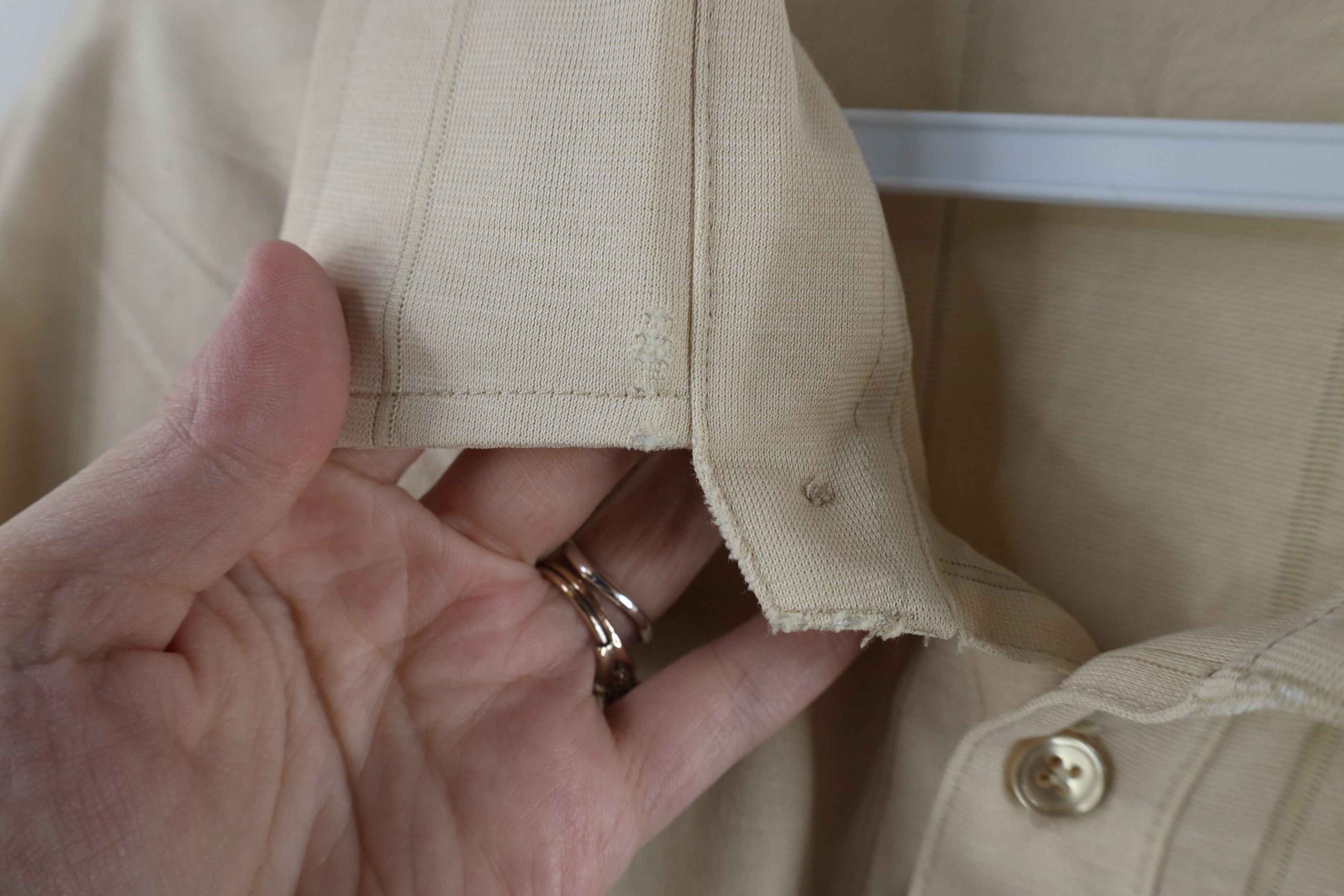 Vintage Vintage 90s Streetwear Knit Collared Pocket Polo Shirt Beige Size US L / EU 52-54 / 3 - 7 Thumbnail
