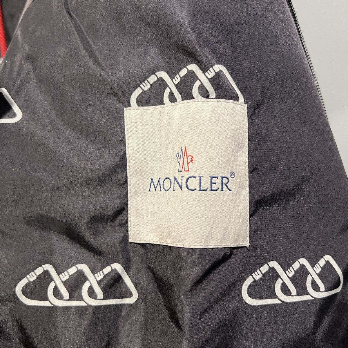 Moncler Moncler Mikael Windbreaker Monogram Jacket Black White Size US XL / EU 56 / 4 - 11 Thumbnail