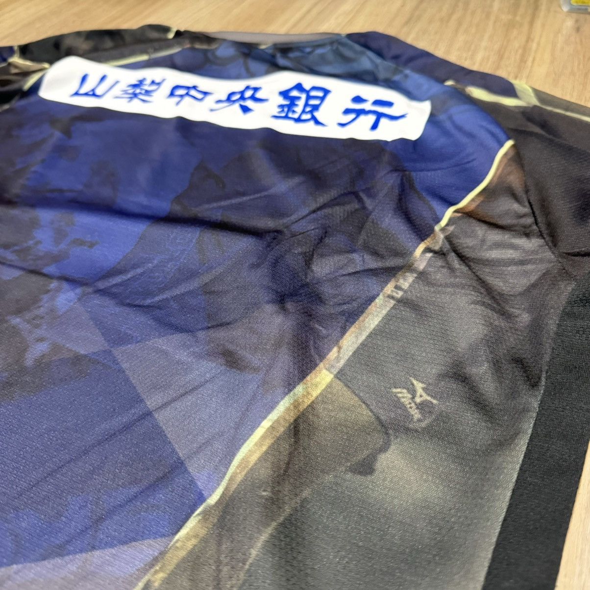 Mizuno Ventforet Kofu 2018 special edition jersey (bnwt) Size US L / EU 52-54 / 3 - 6 Thumbnail