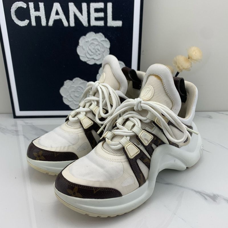 Louis Vuitton Louis Vuitton White and Brown Casual Sneakers - Size US 5.5 / EU 38 - 1 Thumbnail