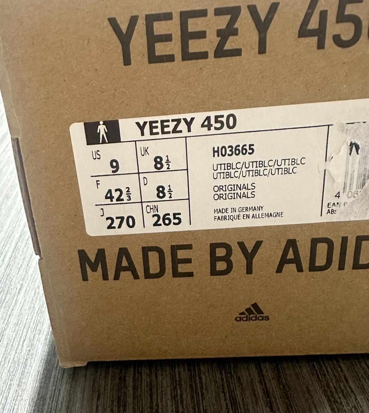 Yeezy YEEZY 450 SIZE 9 UTILITY BLACK AUTHENTIC Size US 9 / EU 42 - 10 Thumbnail