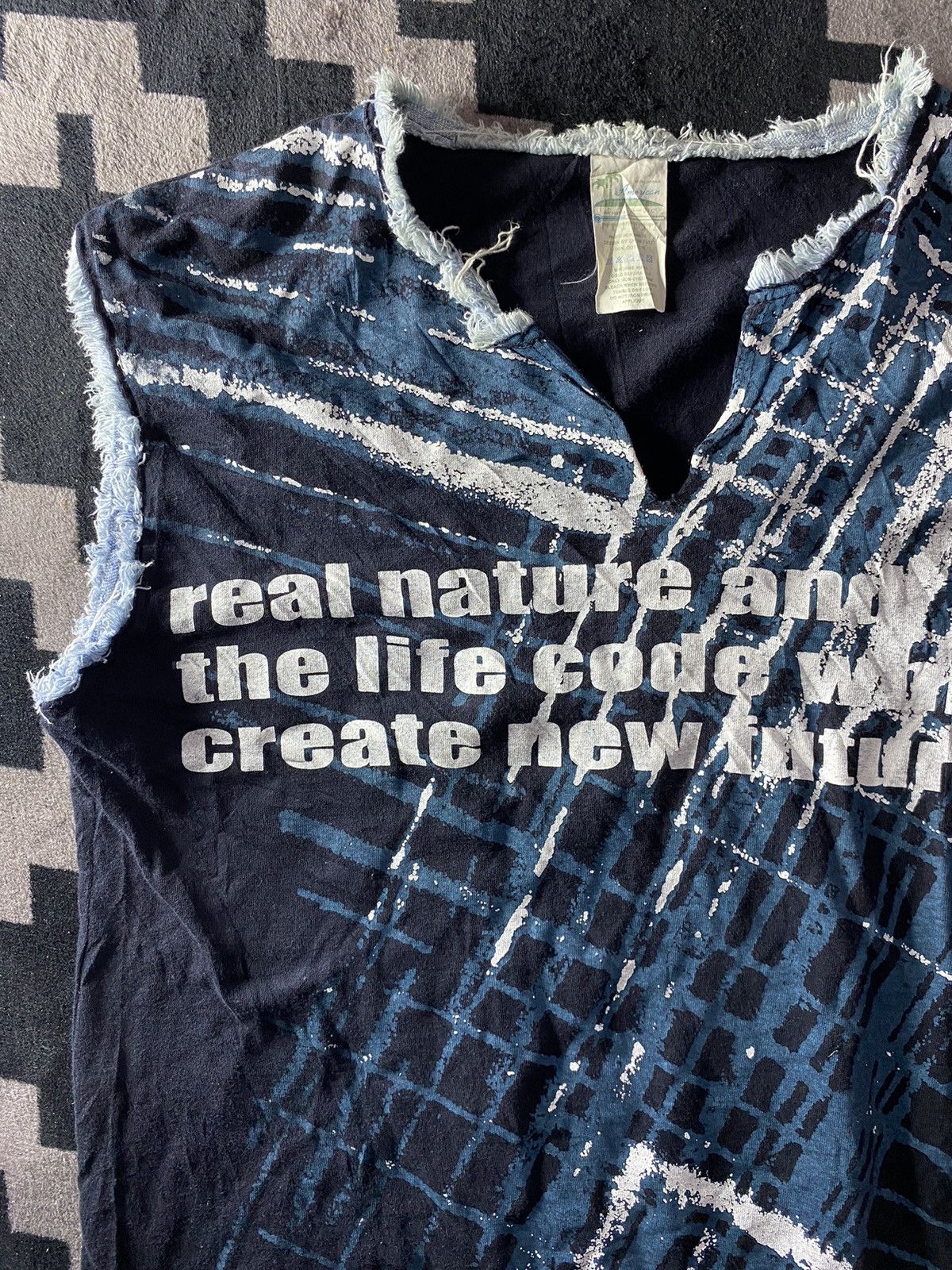 Japanese quotes sleeveless tee