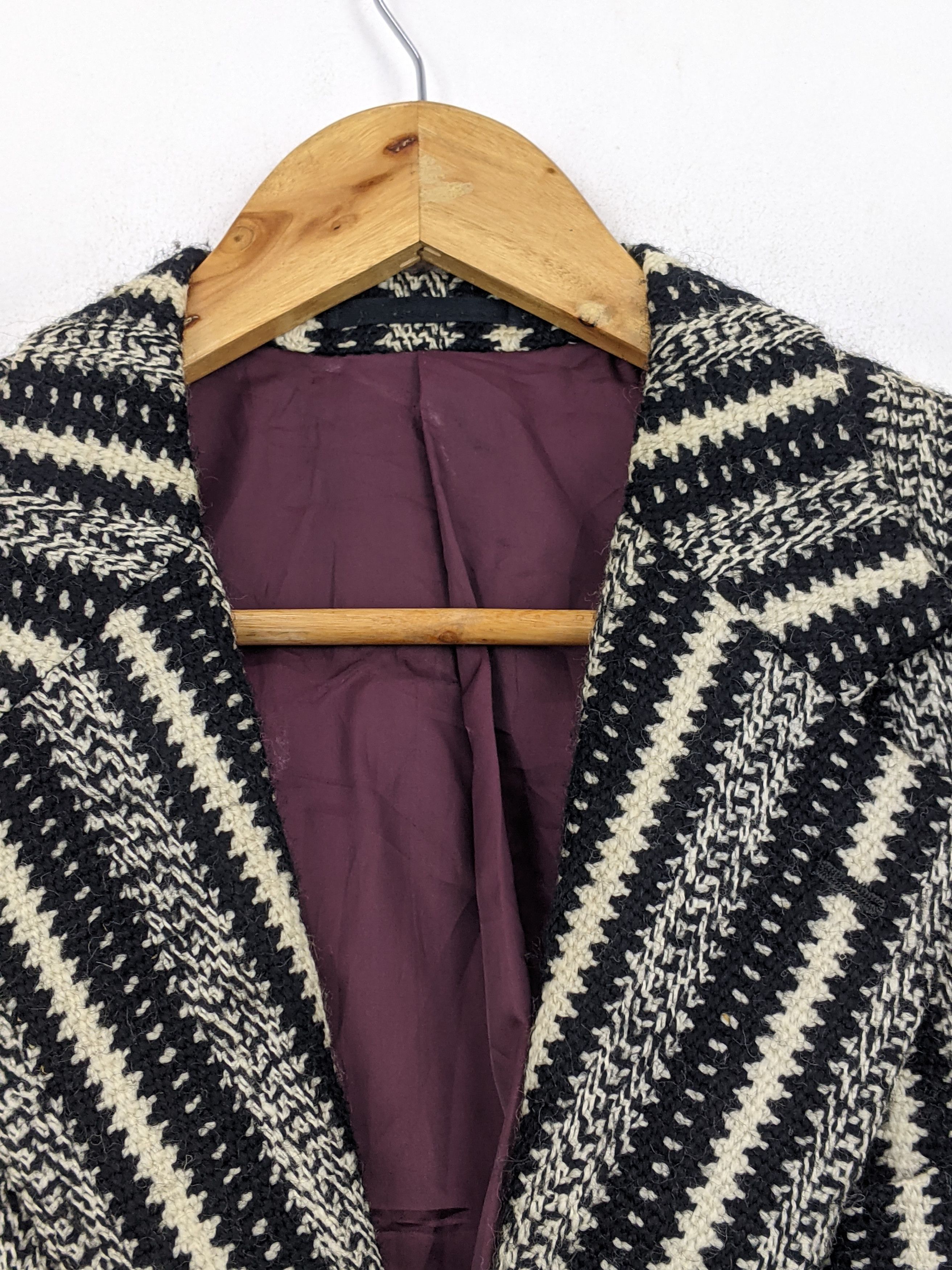 Japanese Brand Vintage Japanese Brand Native Striped Jacket MJ0126Z Size US M / EU 48-50 / 2 - 9 Thumbnail
