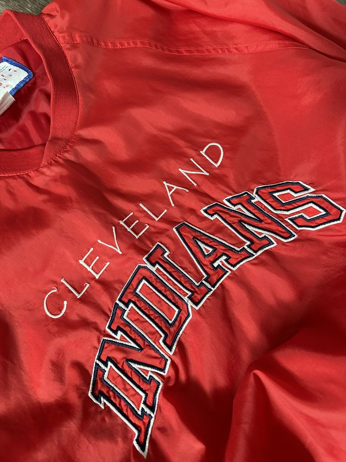 MLB Vintage 90s Cleveland Indians embroidered windbreaker mlb Size US L / EU 52-54 / 3 - 7 Thumbnail