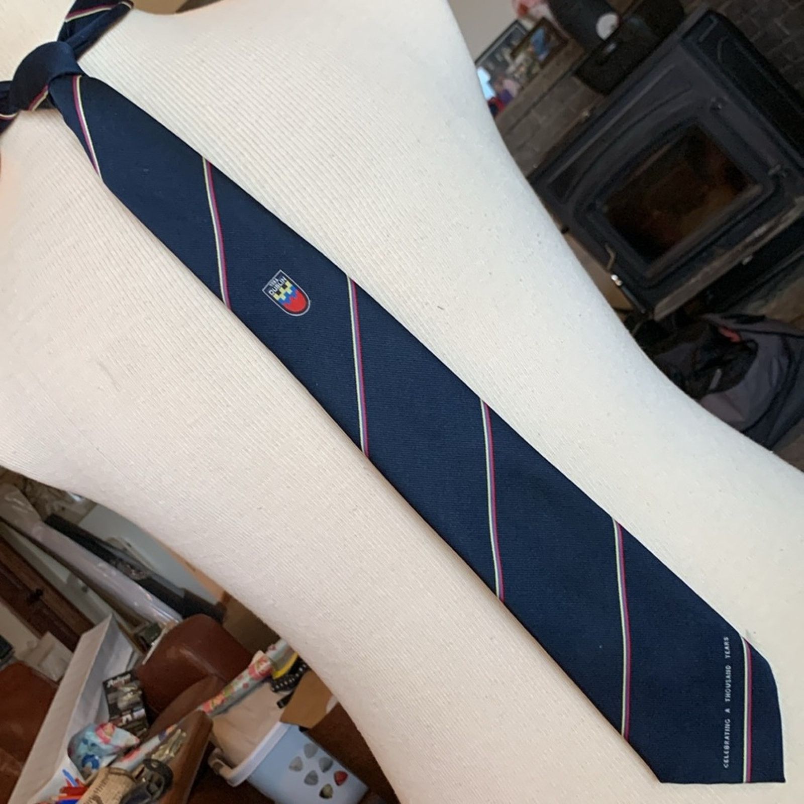 Vintage Rare Dublin 1988 1,000 year anniversary celebration necktie Size ONE SIZE - 6 Thumbnail