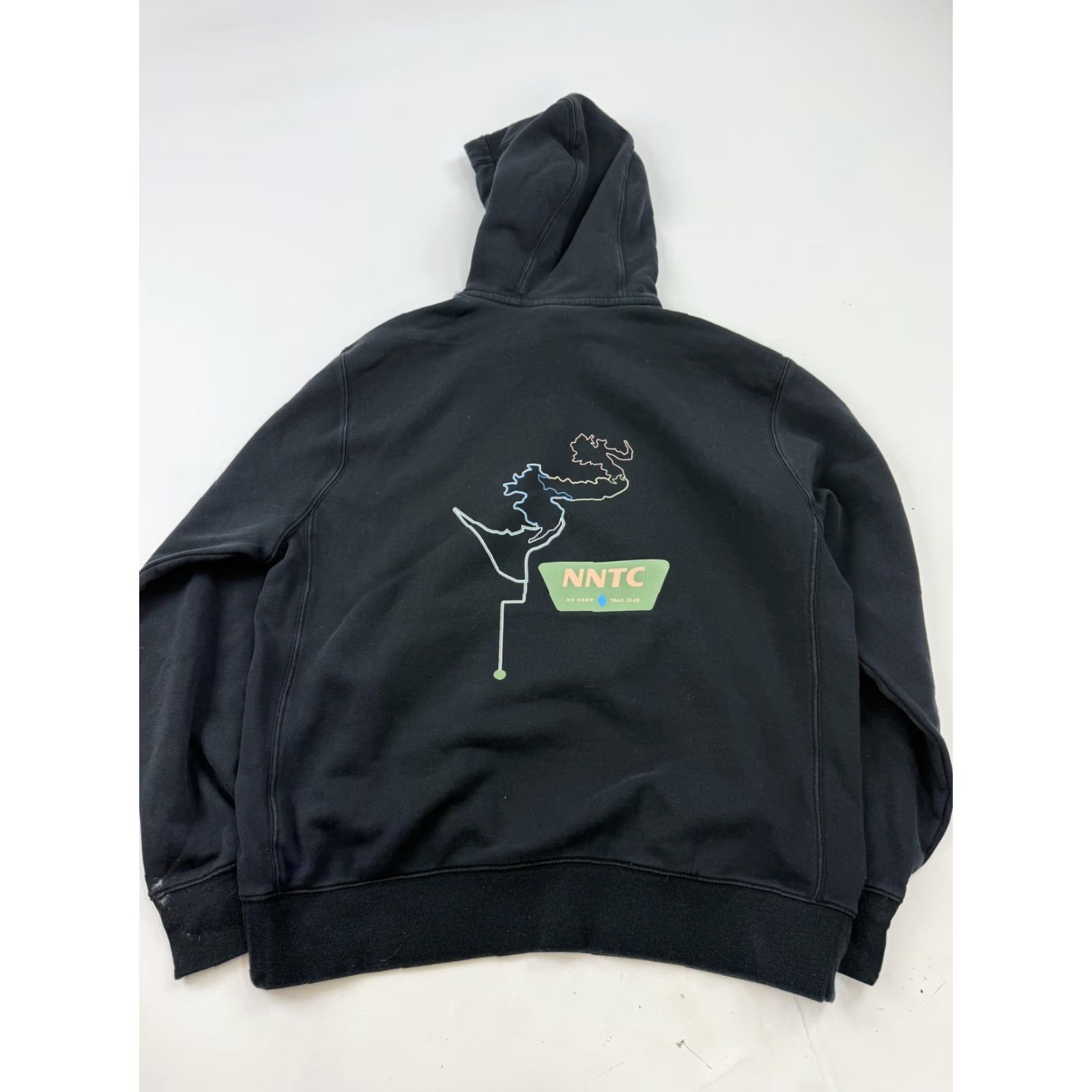 Nike Nike Hoodie Mens M Black Pullover Sweatshirt Graphic Print NNTC Trail Club No Name Nike Swoosh Front Kangaroo Pocket Fleece Size US M / EU 48-50 / 2 - 6 Thumbnail
