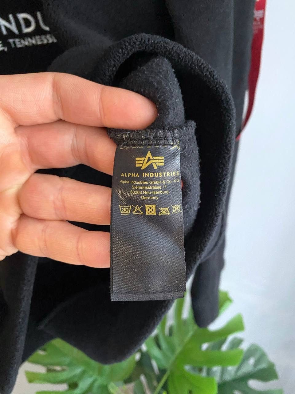 Alpha Industries Alpha Industries Men's Black Fleece Hoodie, Size M Size US M / EU 48-50 / 2 - 11 Thumbnail