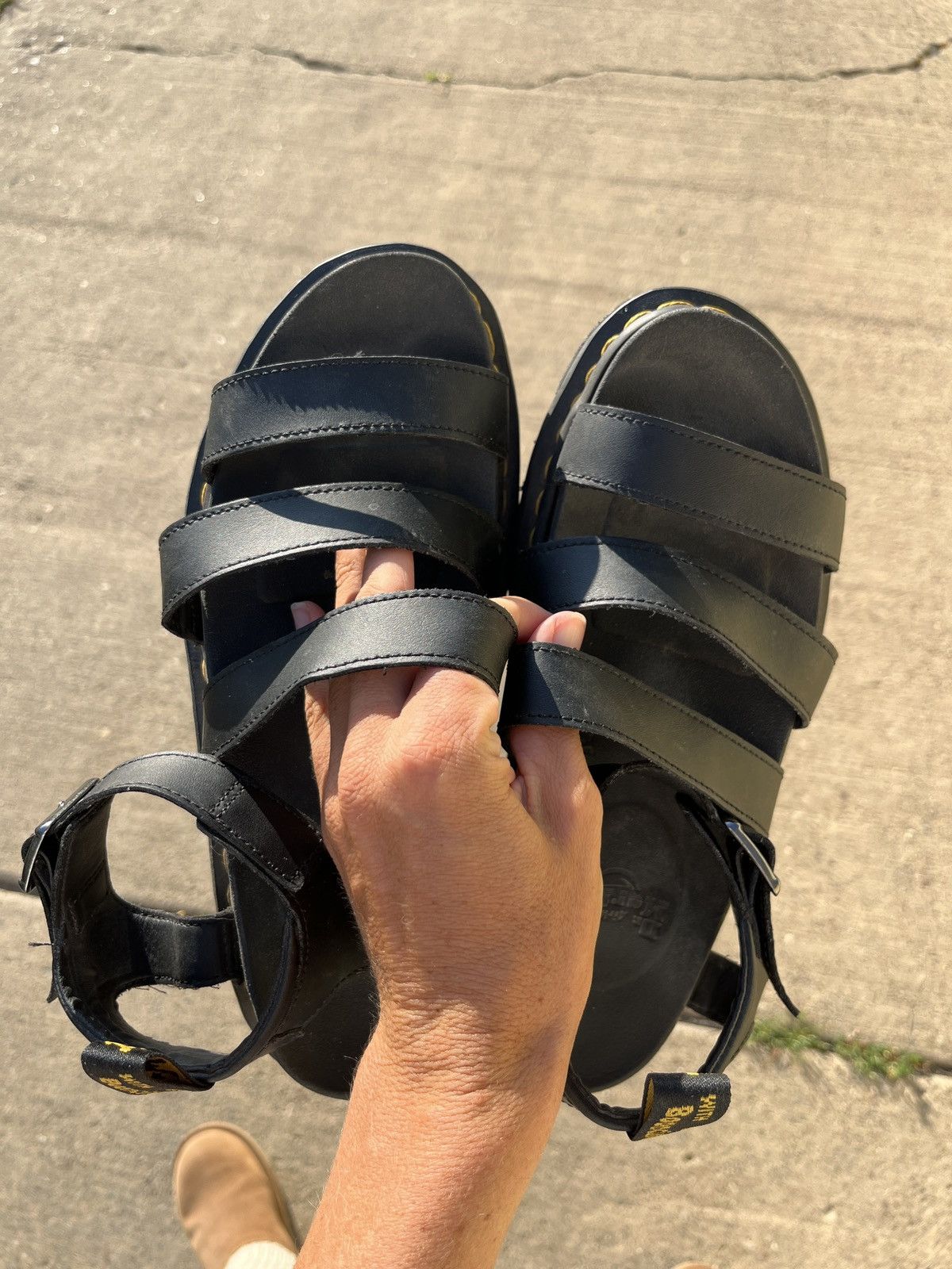 Dr. Martens Doc Martens Chunky Sandals Size US 9 / IT 39 - 2 Thumbnail