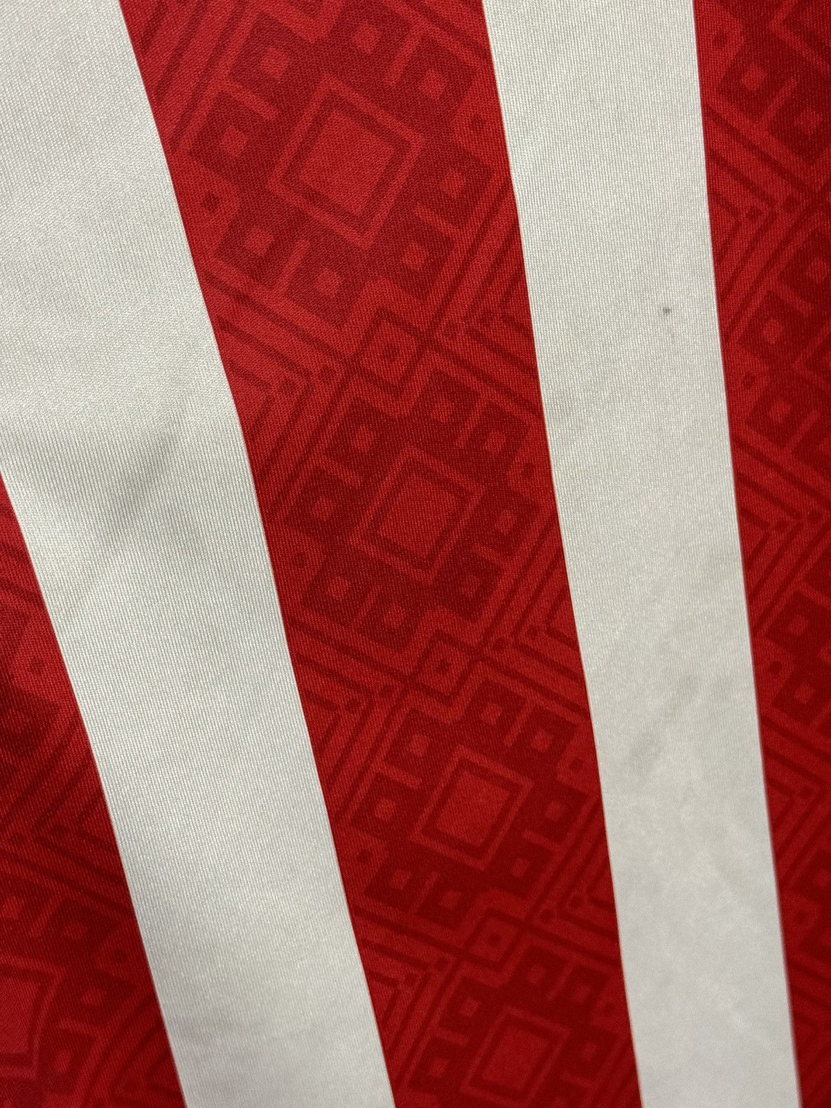 Puma Chivas de Guadalajara 17/18 Home Football Jersey T-Shirt Size US S / EU 44-46 / 1 - 8 Thumbnail