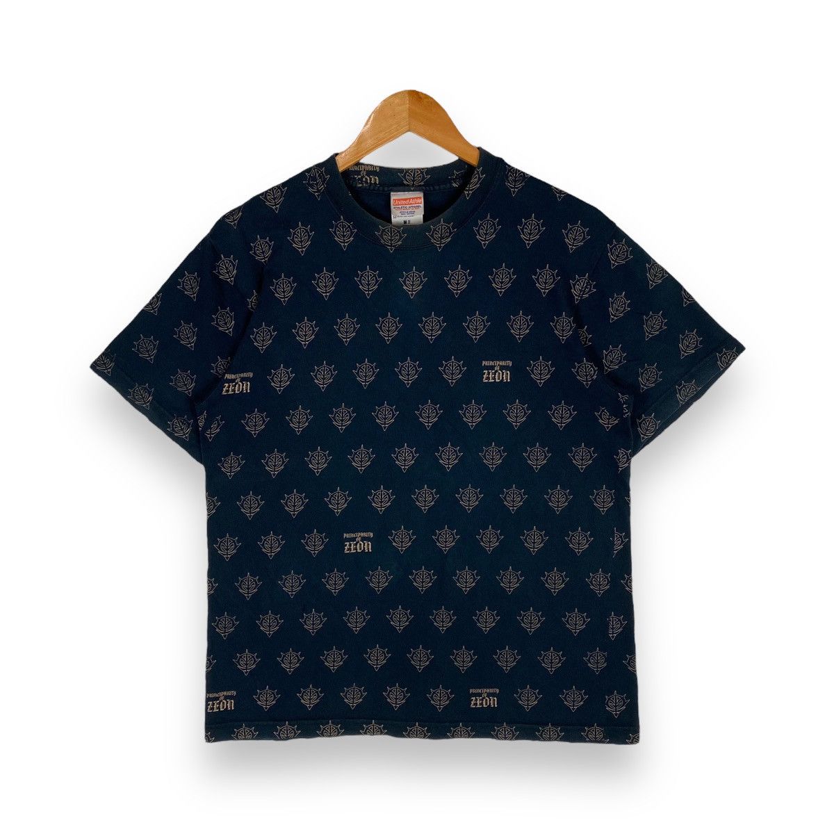 Anime × Vintage VINTAGE GUNDAM PRINCIPARITY OF ZEON FULLPRINT ANIME TEE Size US M / EU 48-50 / 2 - 1 Thumbnail