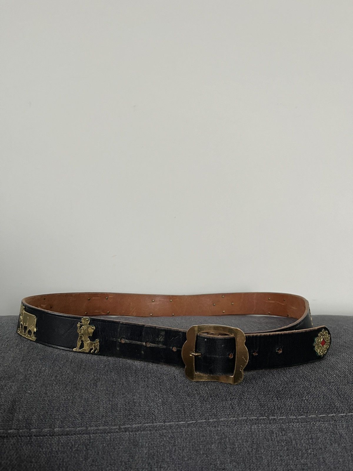 Vintage Vintage Etro Style Leather Cows Ethnic Belt SwissMade Size ONE SIZE - 7 Thumbnail