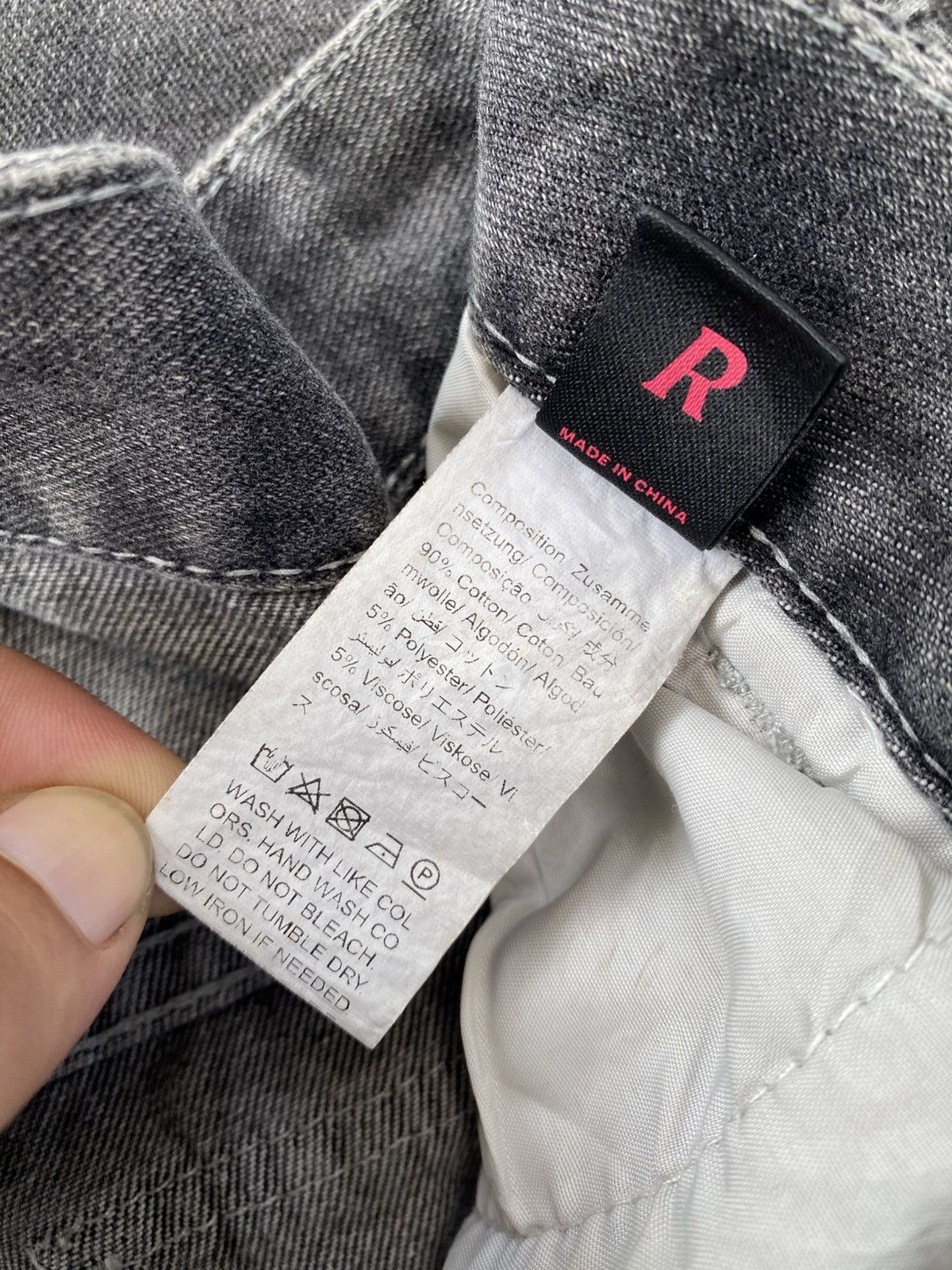 Japanese Brand ROMWE SUPER BAGGY RAVER PANT DENIM CARGO FADED BLACK Size US 30 / EU 46 - 7 Thumbnail