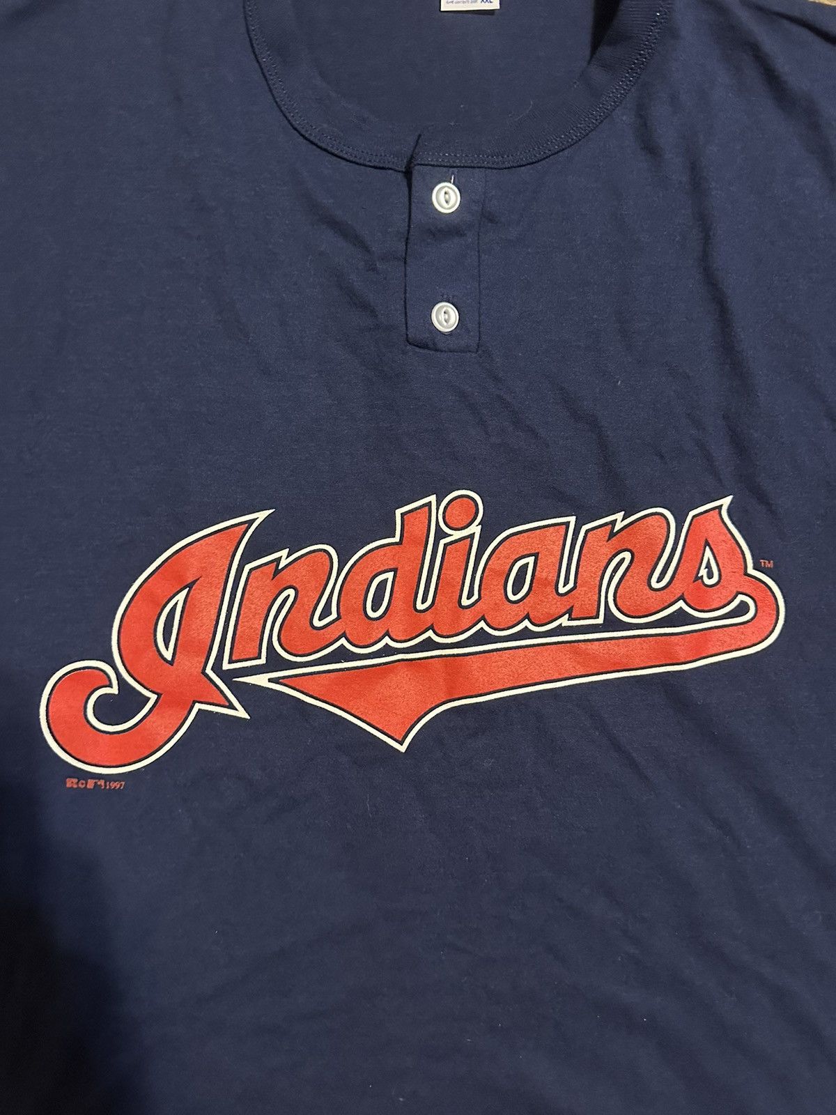 MLB × Russell Athletic × Vintage Vintage MLB cleveland Indians baseball jersey 1997 size 2XL Size US XXL / EU 58 / 5 - 2 Thumbnail