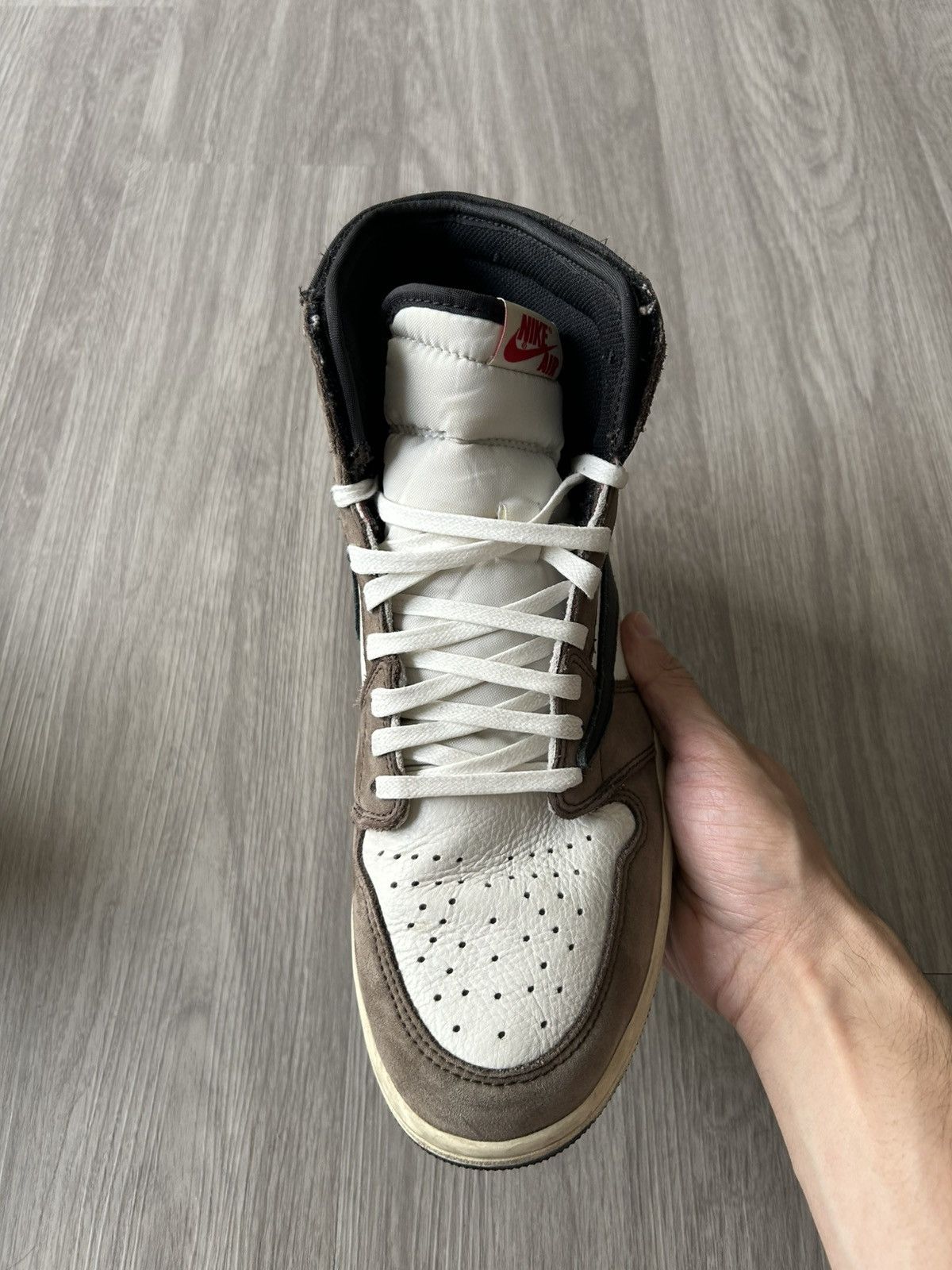 Jordan Brand × Travis Scott Travis Scott x Air Jordan Retro 1 High OG Mocha Size 11 Size US 11 / EU 44 - 13 Thumbnail