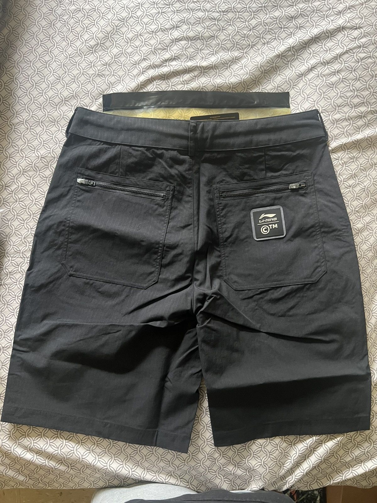 Li-Ning × Market (Chinatown) Market x Li-ning x Cordura Shorts SMALL Size US 30 / EU 46 - 2 Thumbnail